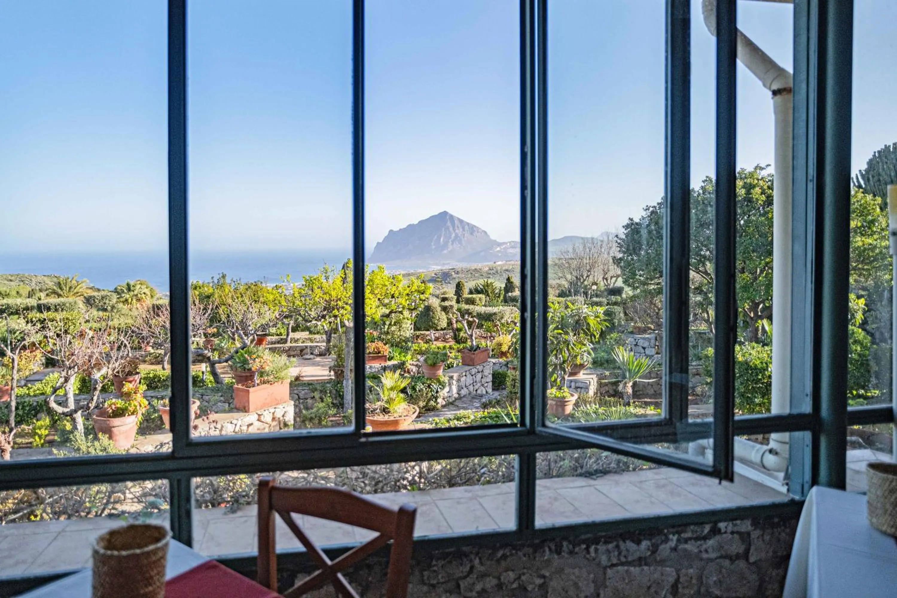 Restaurant/places to eat in Hotel Baglio Santacroce