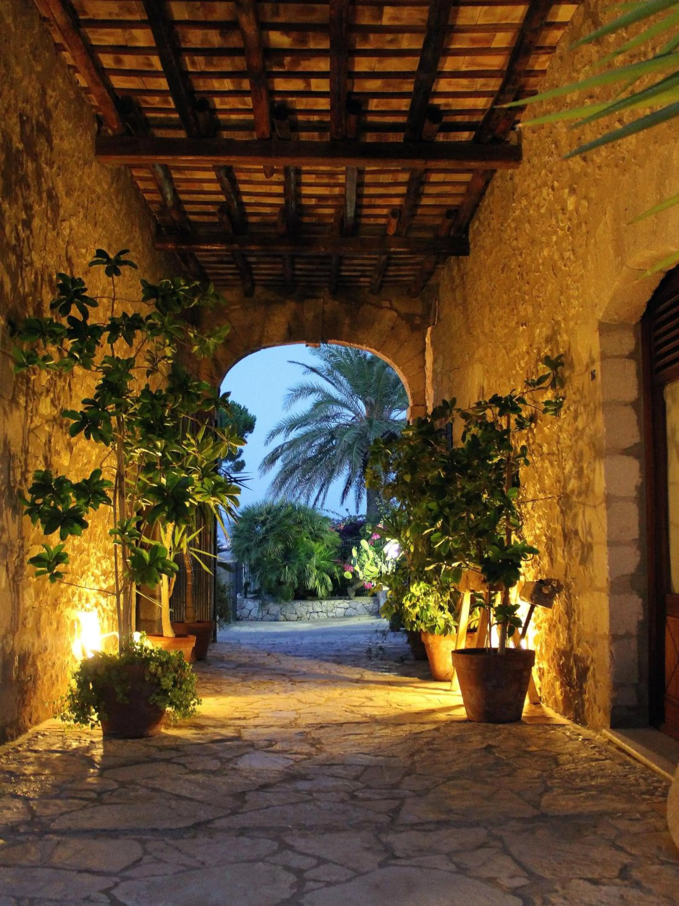 Decorative detail in Hotel Baglio Santacroce