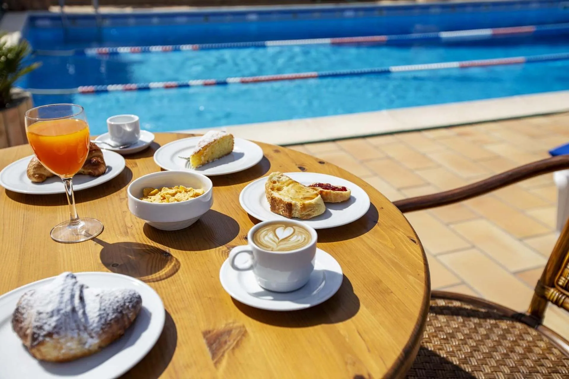 Swimming pool in Hotel Baglio Santacroce
