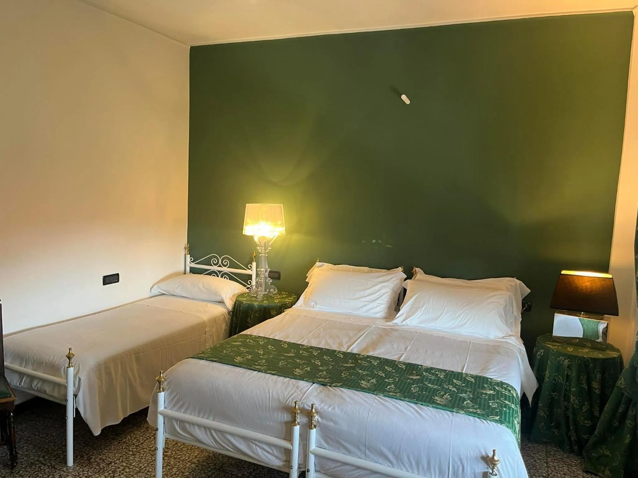 Bedroom, Bed in Eveline Portosole Hotel