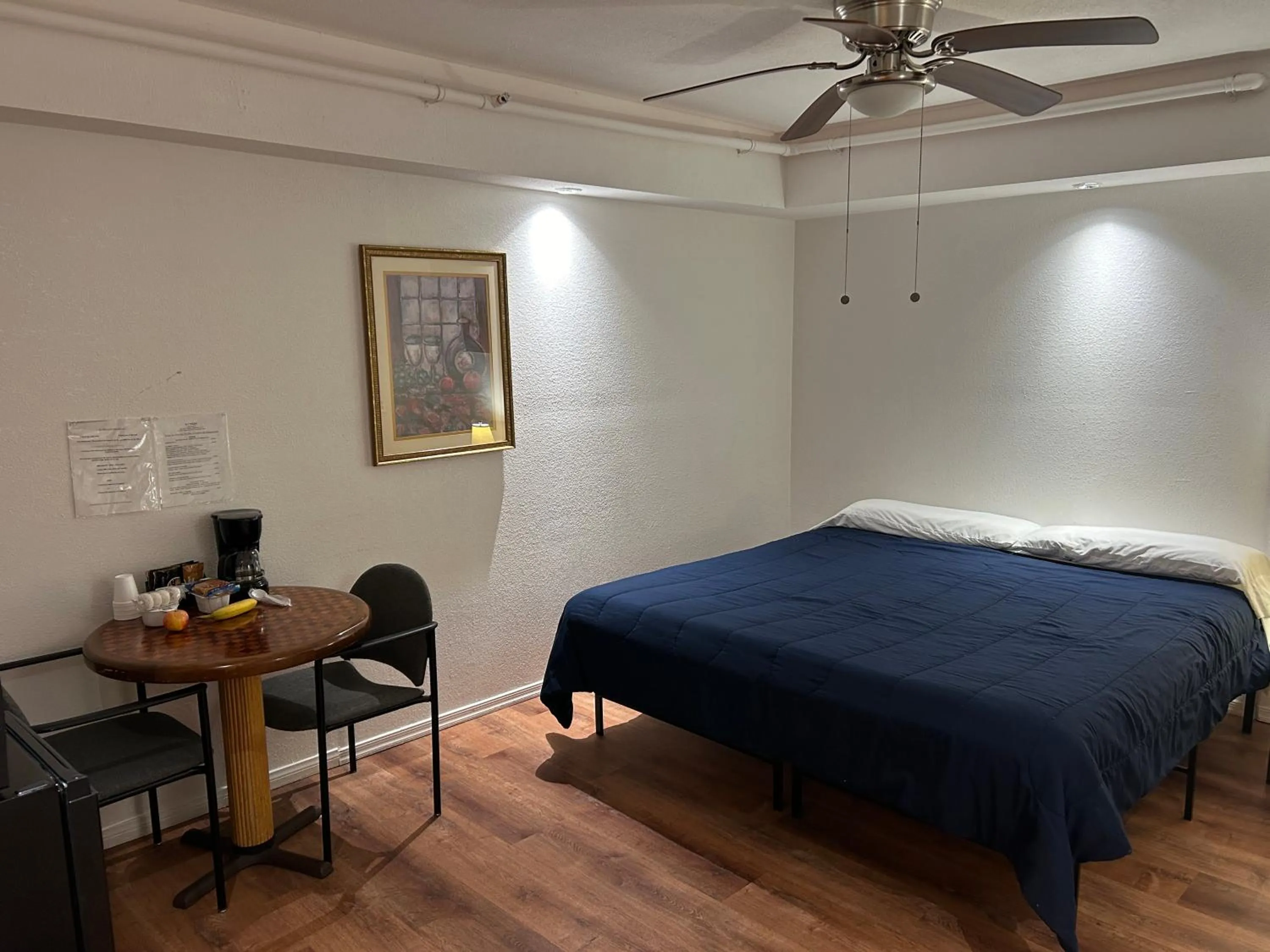 Bedroom, Bed in K7 Bed and Breakfast