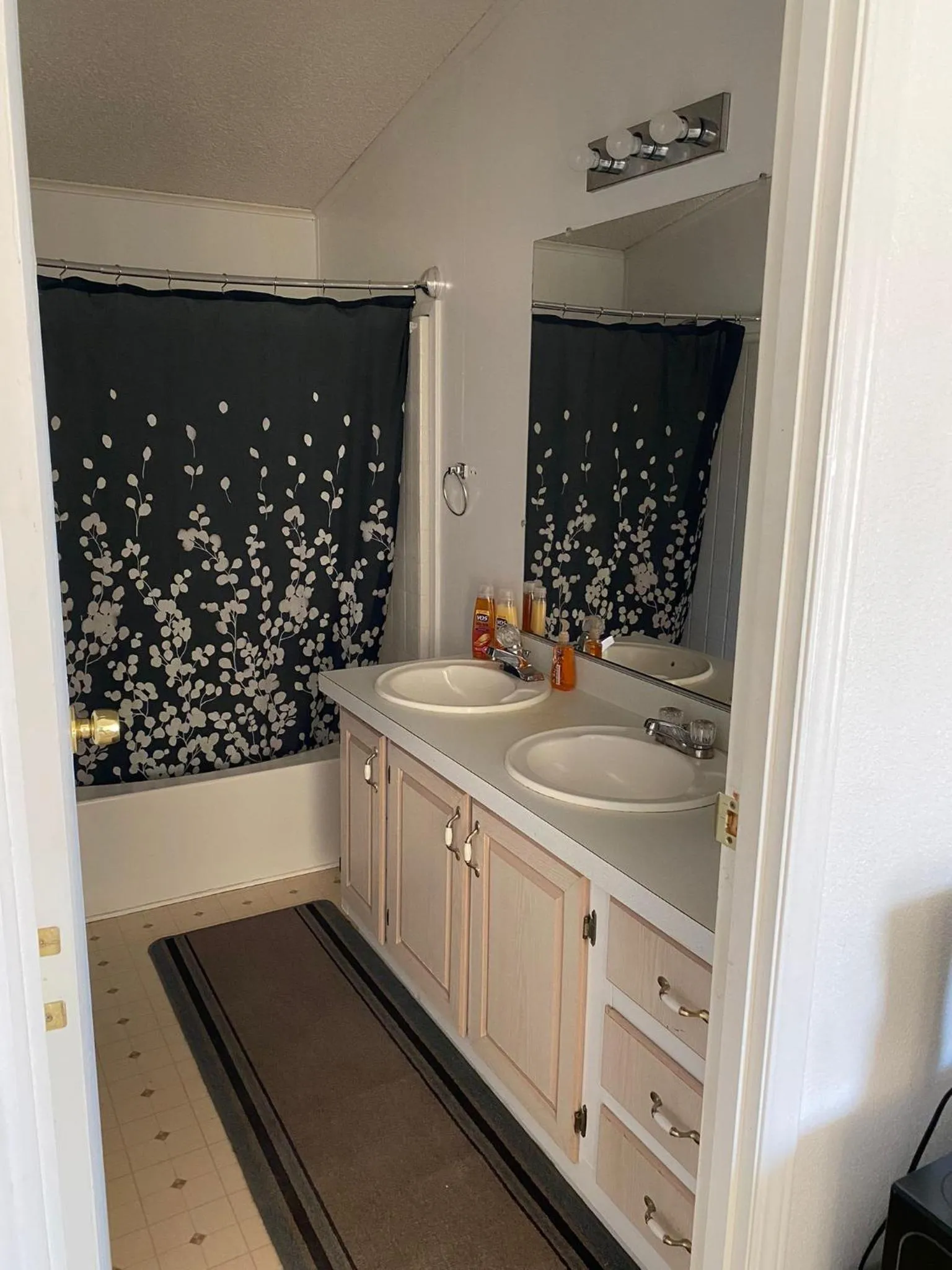 Bathroom in K7 Bed and Breakfast