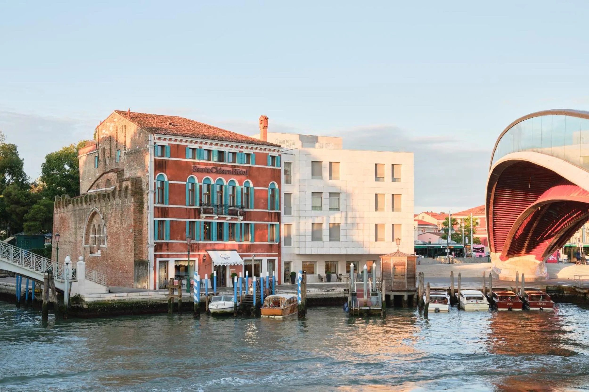 Property building in Hotel Santa Chiara