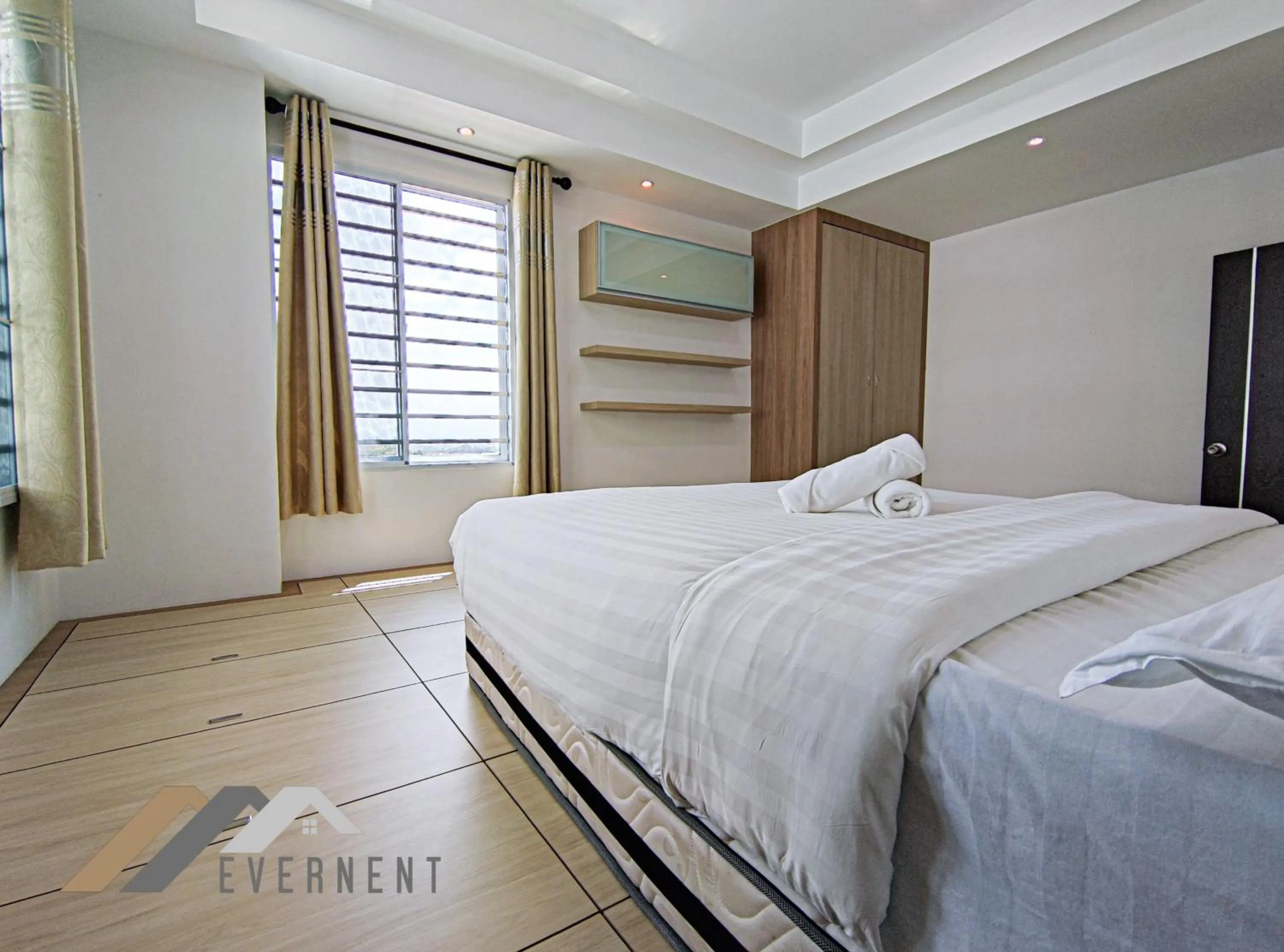 Bed in Serene Heights by Evernent