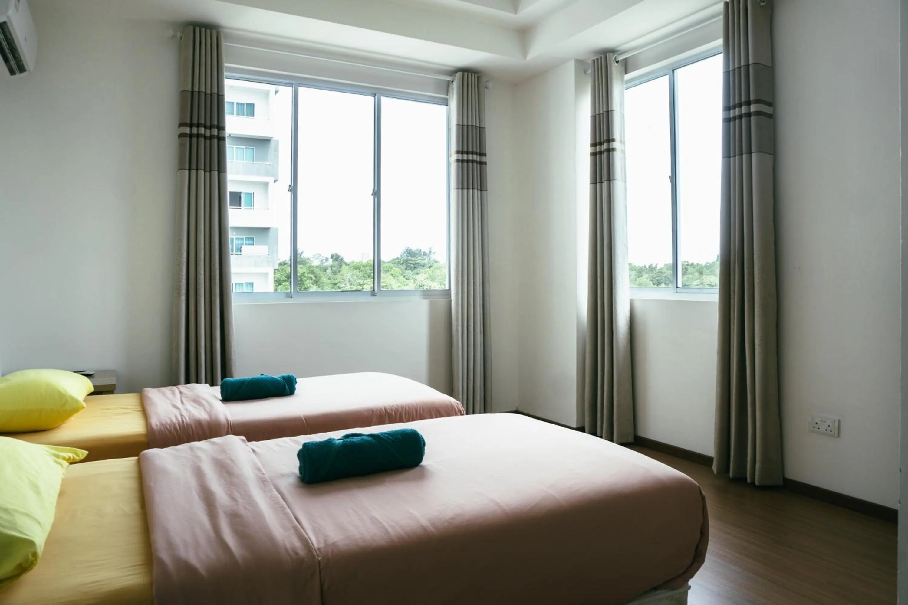 Bedroom, Bed in Serene Heights by Evernent