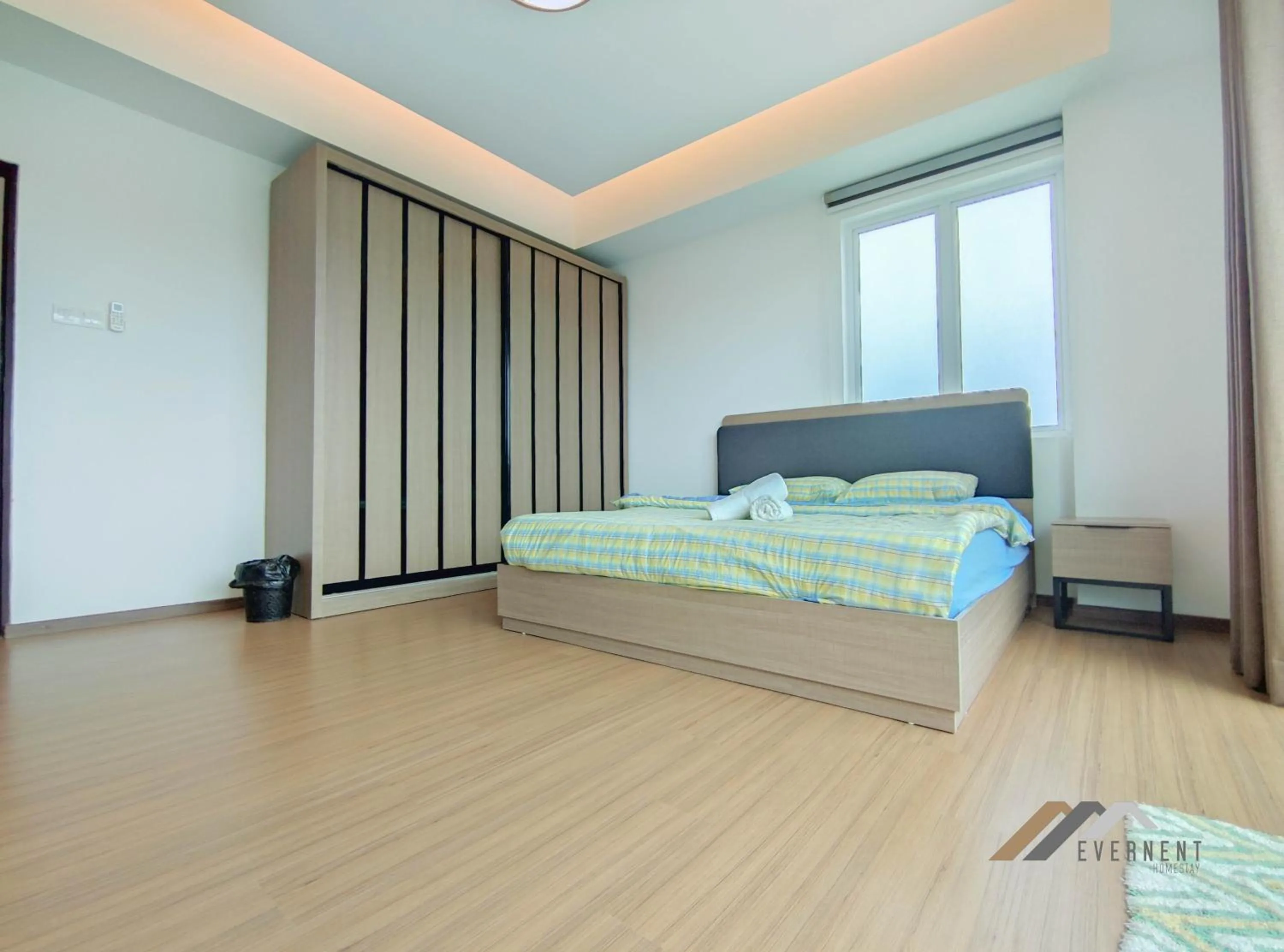 Bed in Serene Heights by Evernent