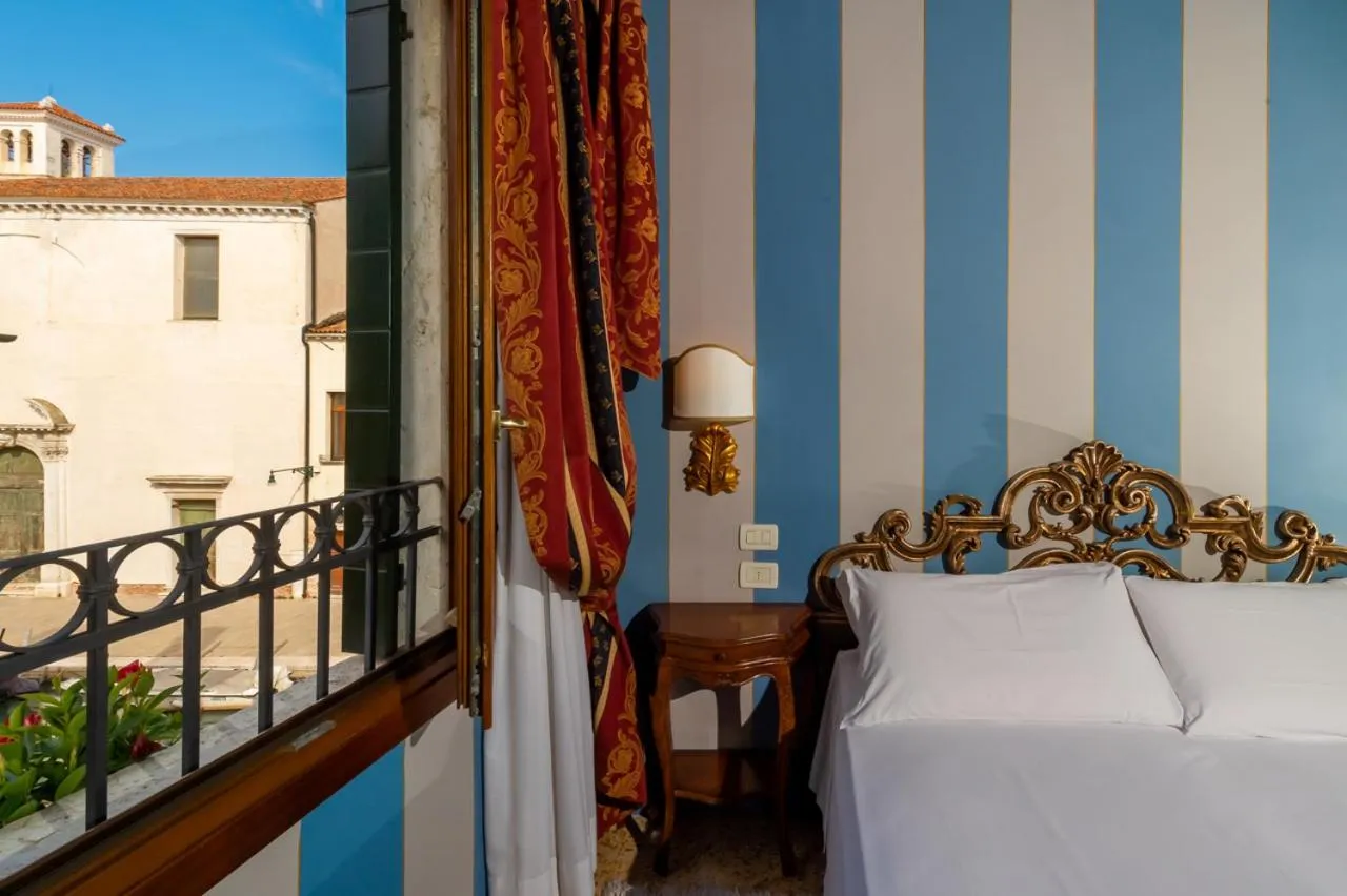 Bed in Hotel Tiziano