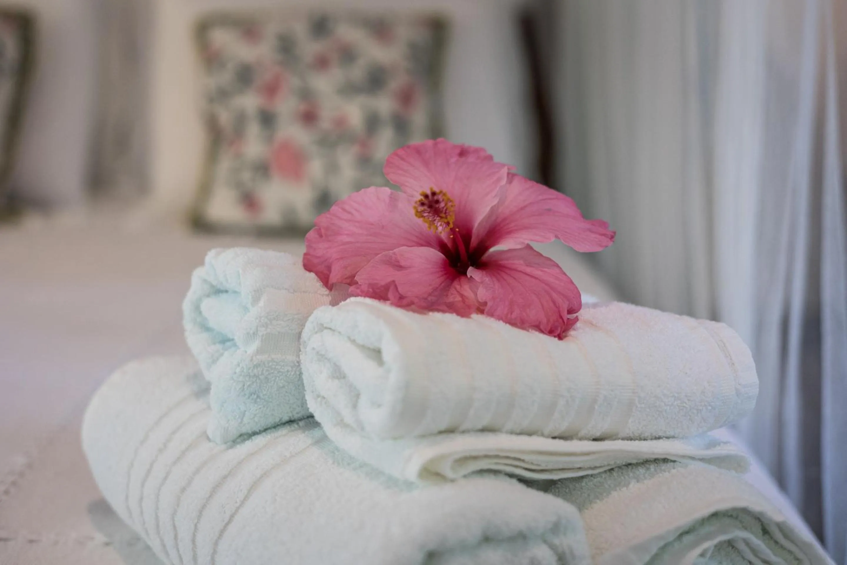 towels, Bed in Pousada Canoa Nativa