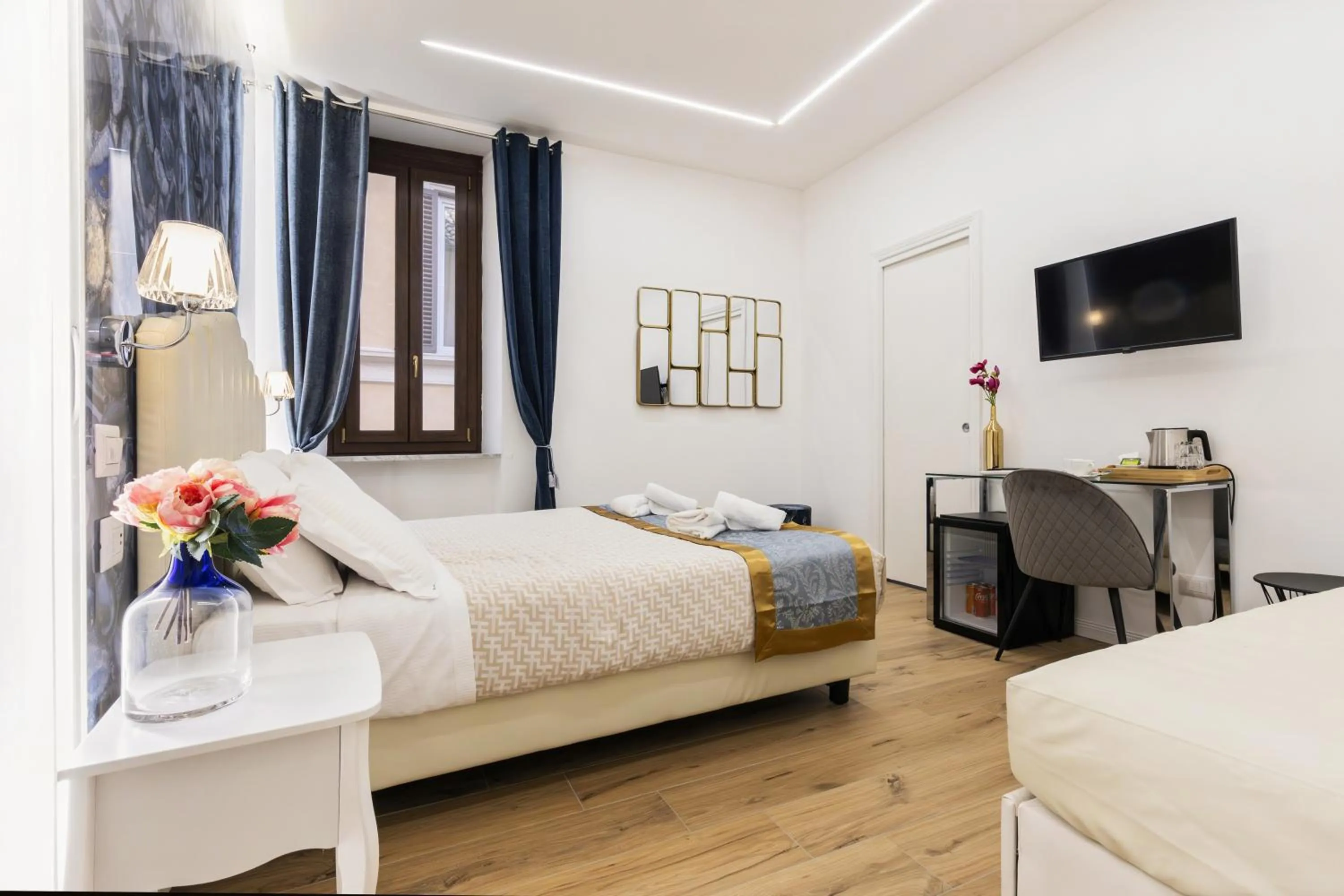 Bed in Navona Central Relais