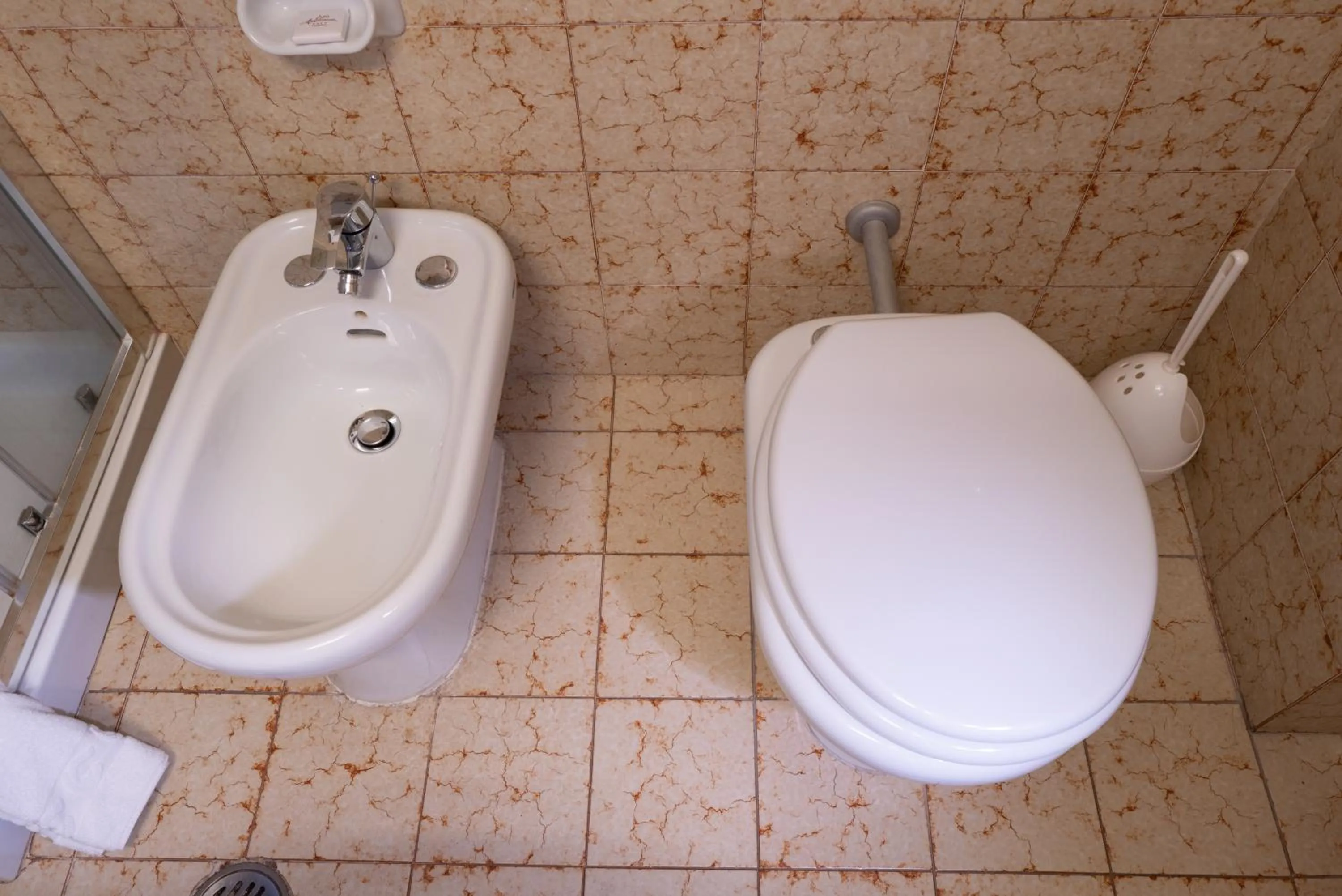 Toilet in Hotel Lido Mediterranee