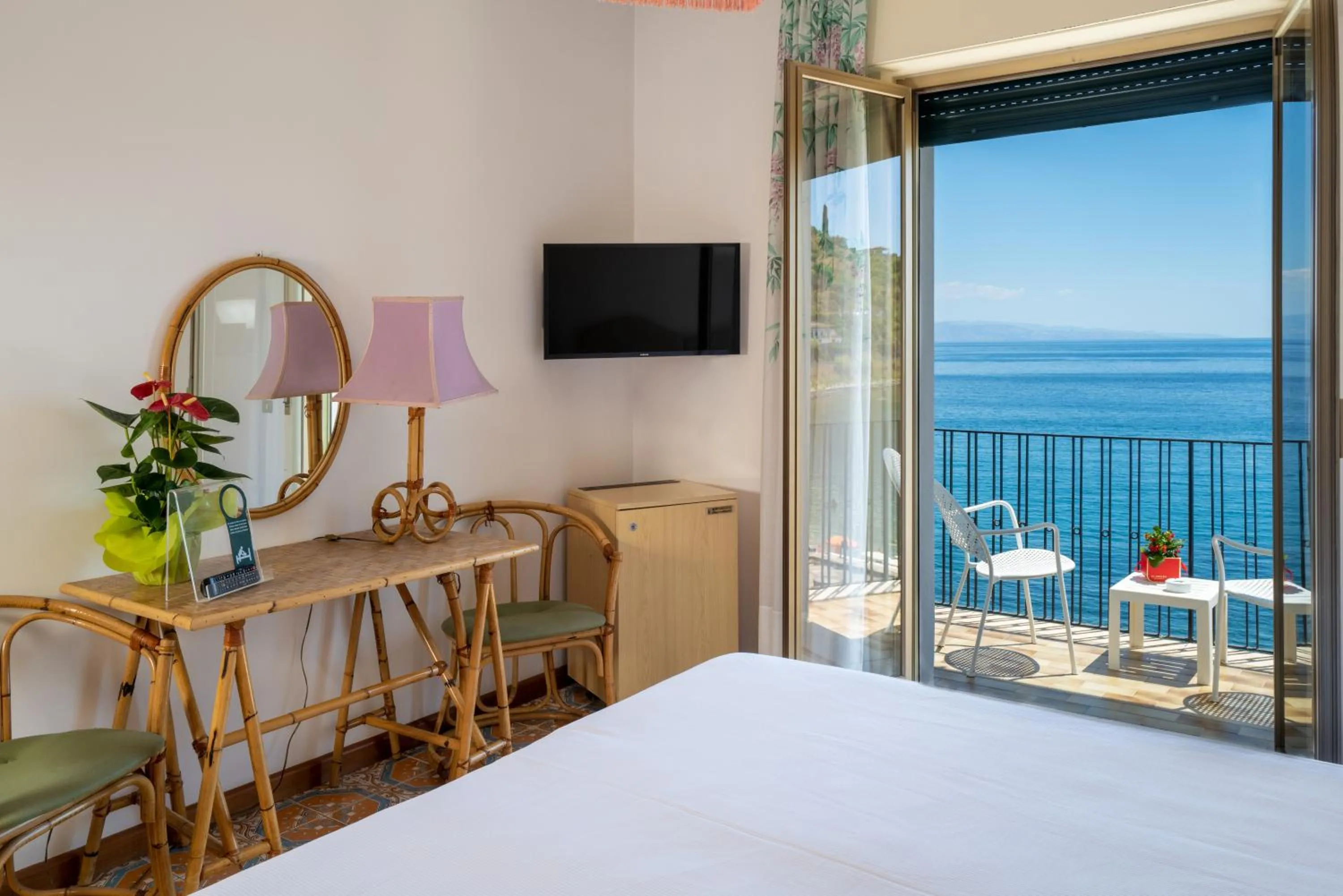 Bedroom, Bed in Hotel Lido Mediterranee