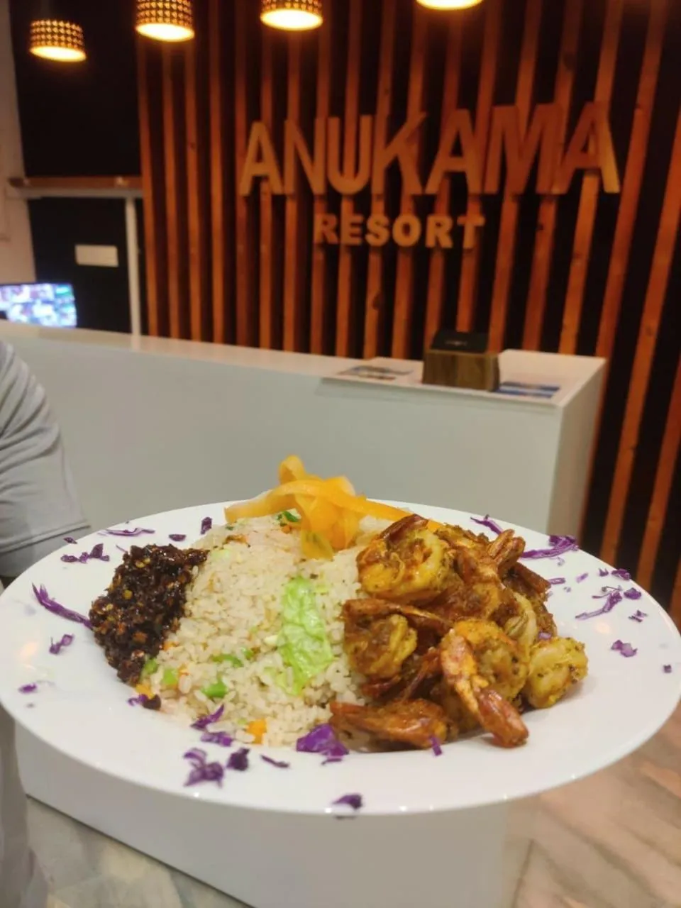 Food and drinks in Anukama Resort