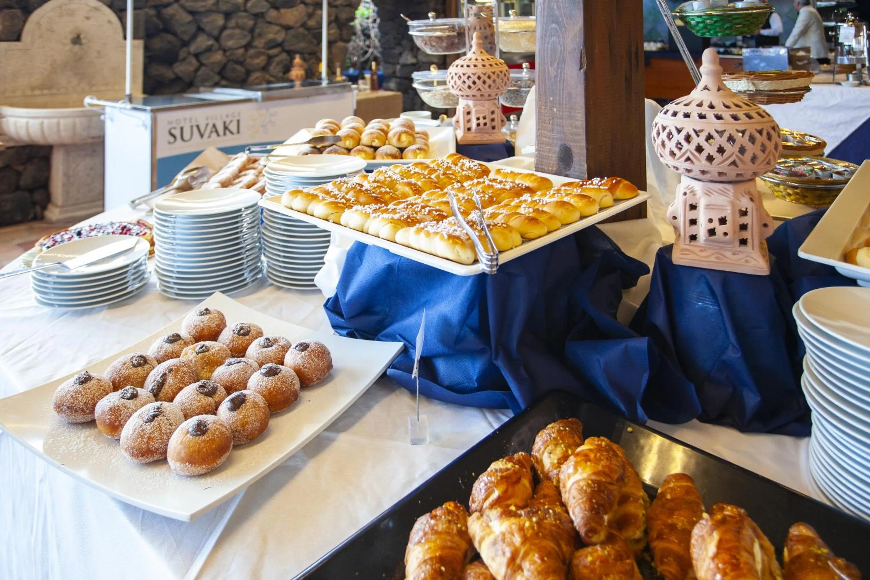 Restaurant/places to eat in Pantelleria Resort