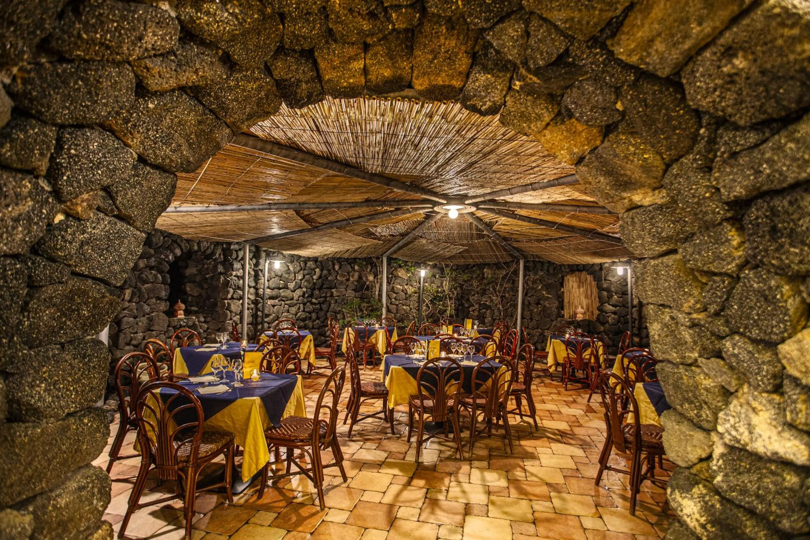 Restaurant/places to eat in Pantelleria Resort