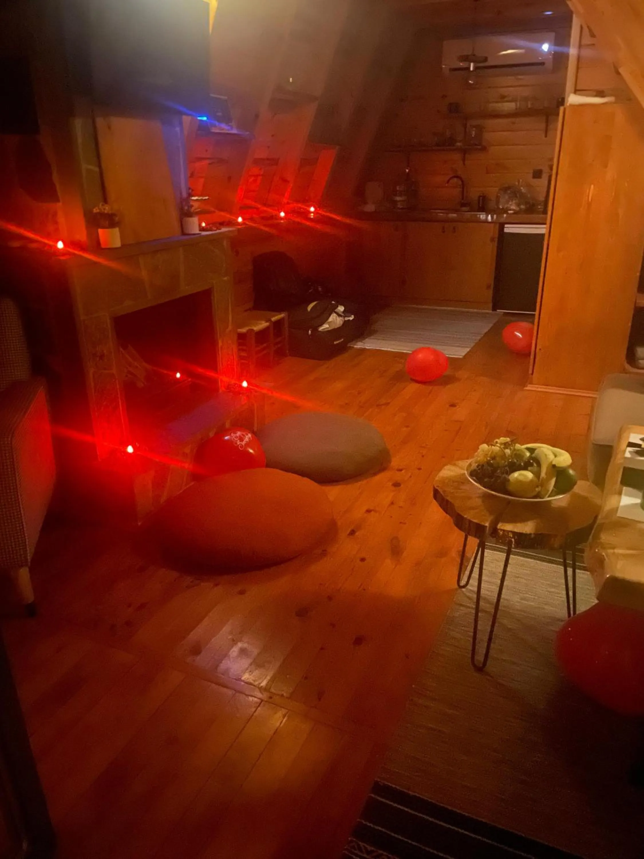 Communal lounge/ TV room in Dağderebungalow