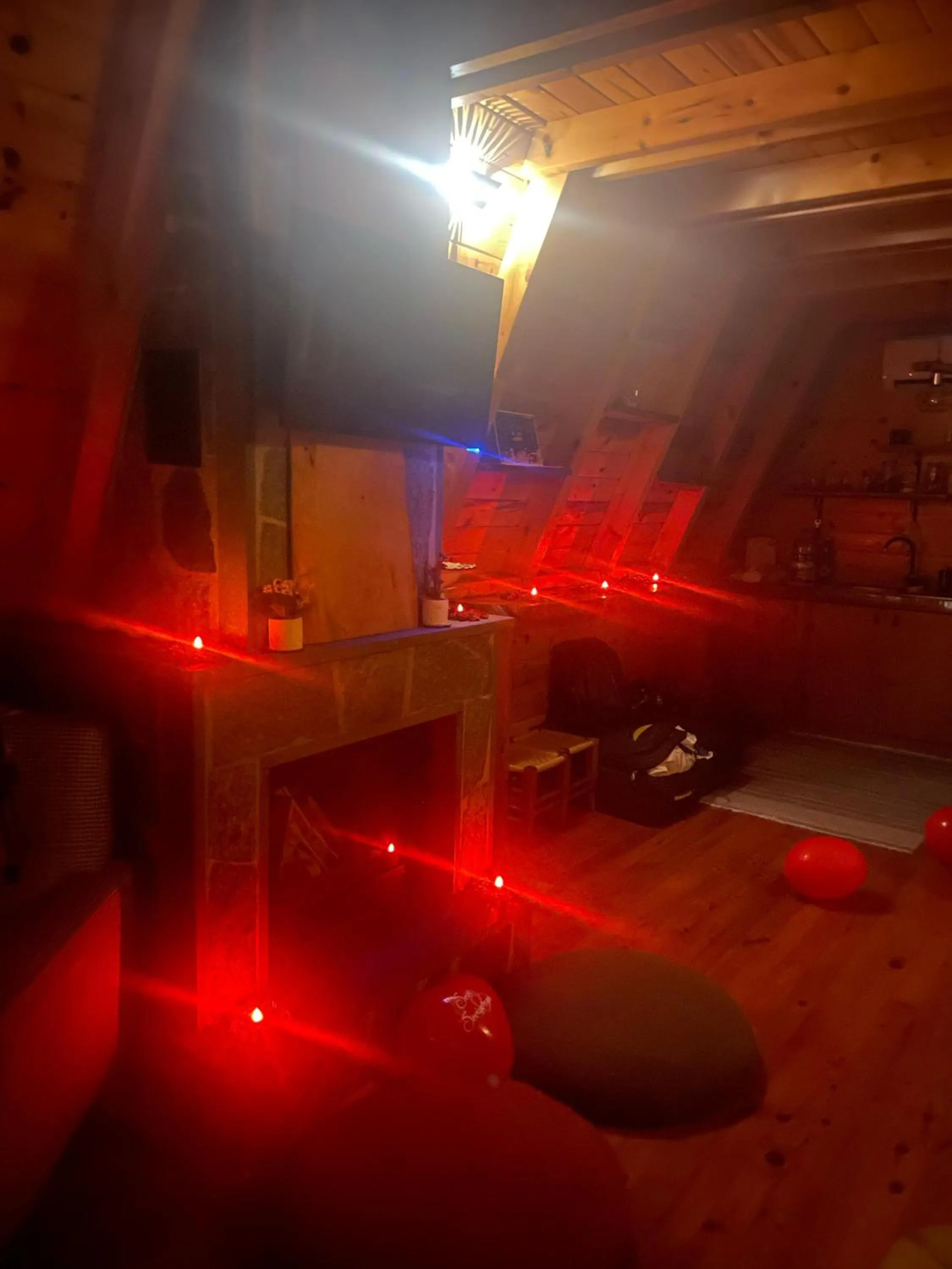 Communal lounge/ TV room in Dağderebungalow