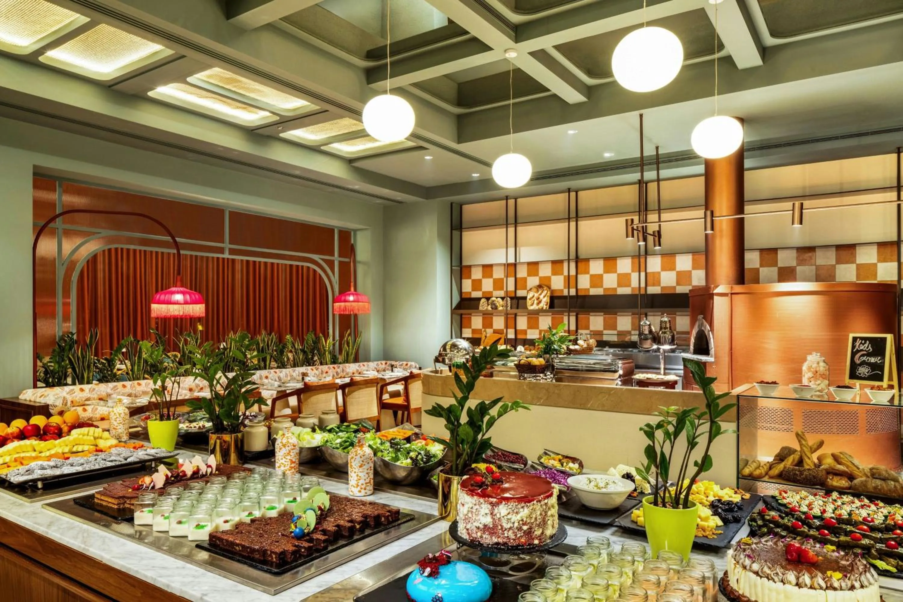 Restaurant/places to eat in Ajman Saray, a Luxury Collection Resort, Ajman