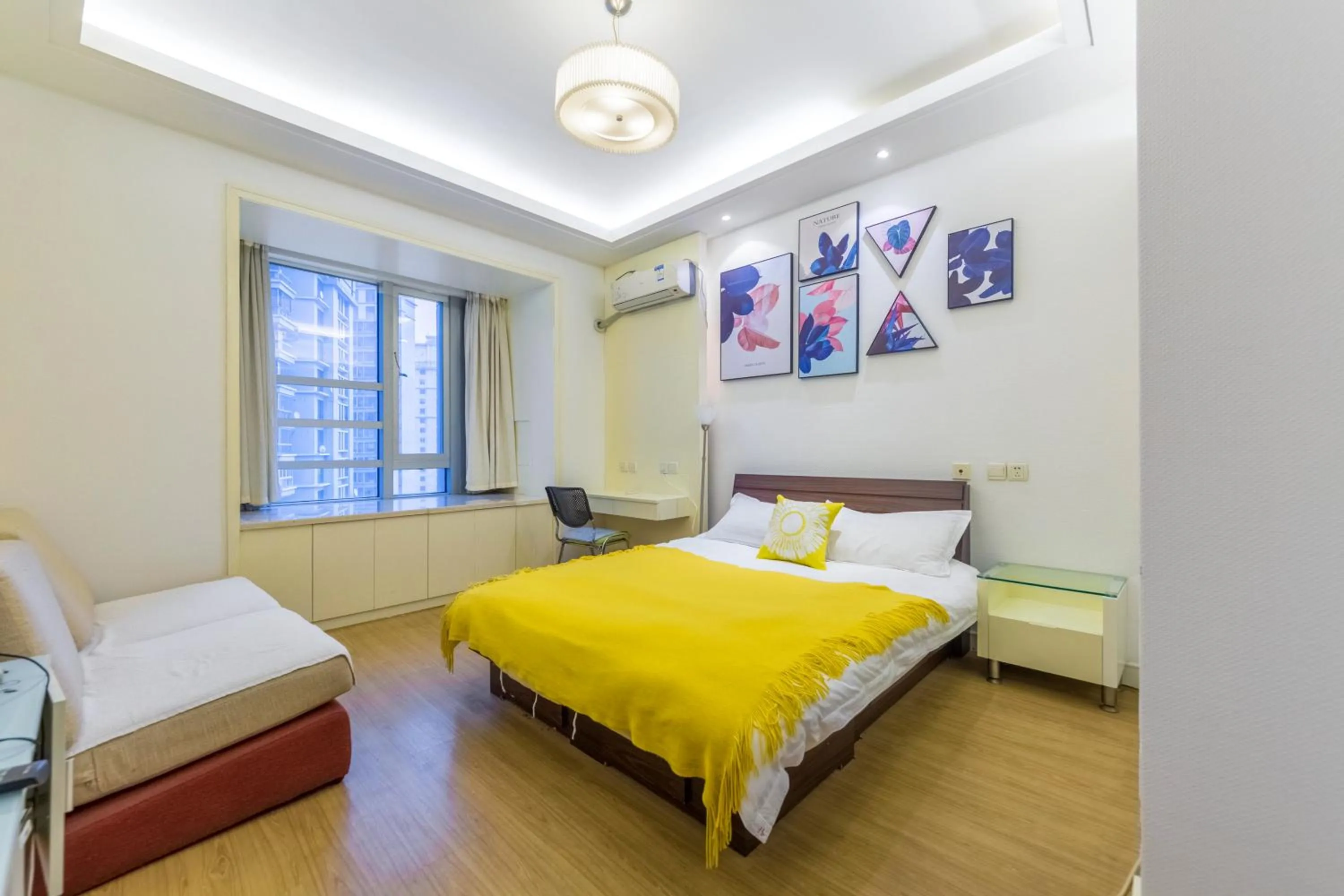 Business Double Room in Shanghai Jiarong Hotel Apartment
