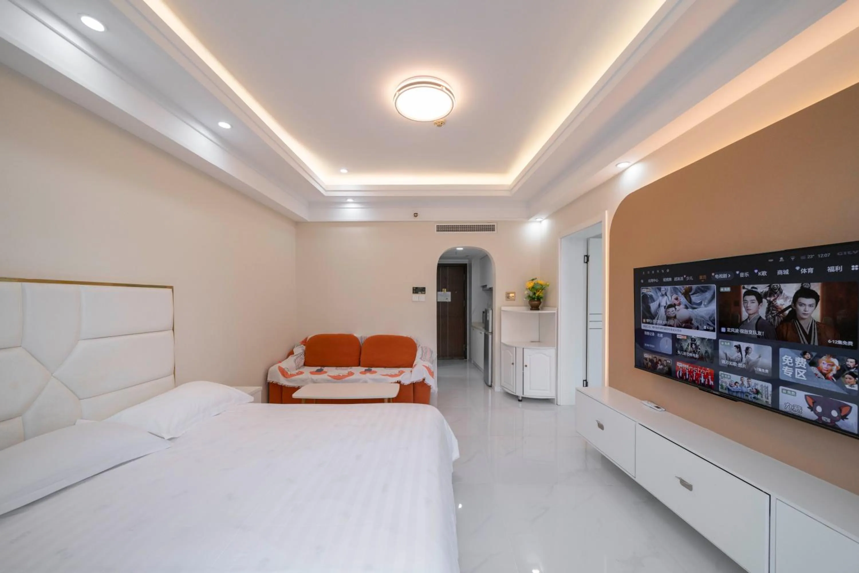 Bed in Shanghai Jiarong Hotel Apartment