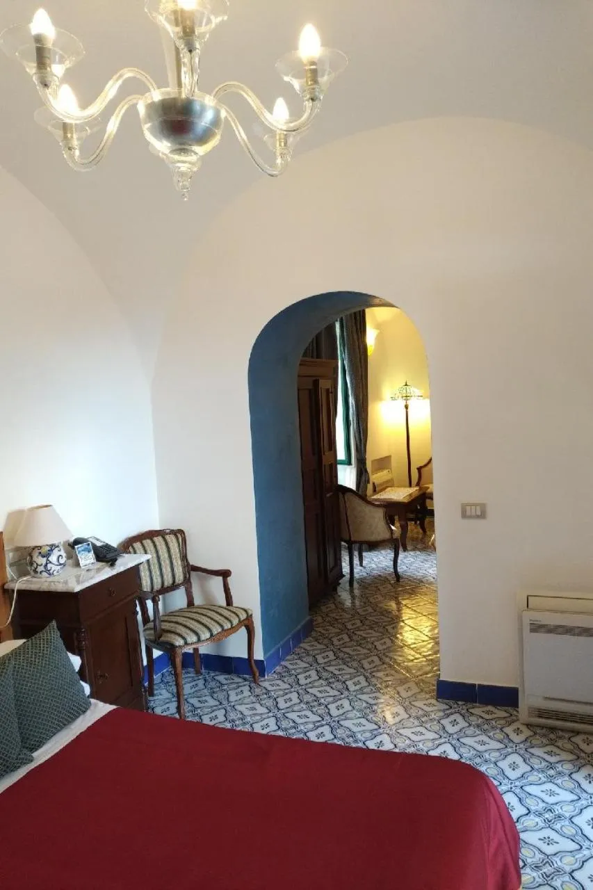 Photo of the whole room, Bed in Hotel Parsifal - Antico Convento del 1288