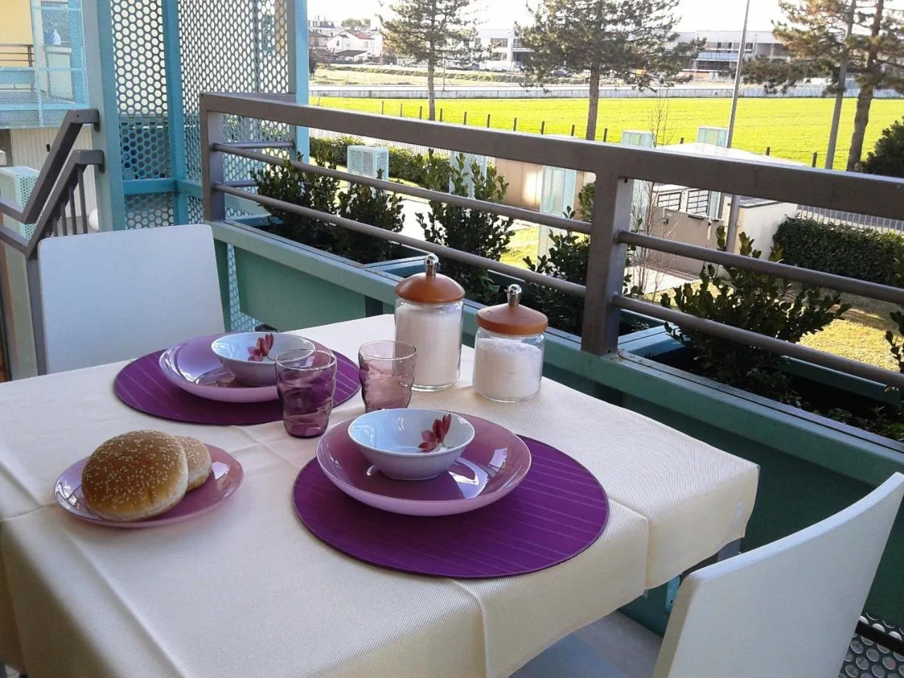 Dining area in Air Hotel