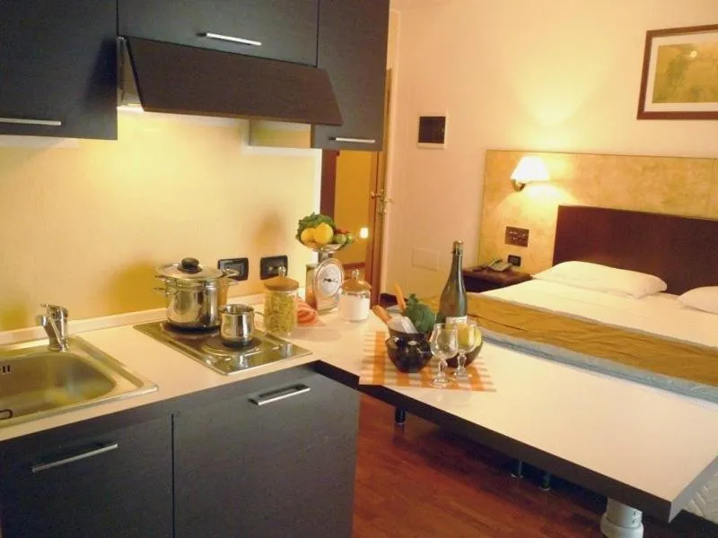 Kitchen or kitchenette, Bed in Air Hotel