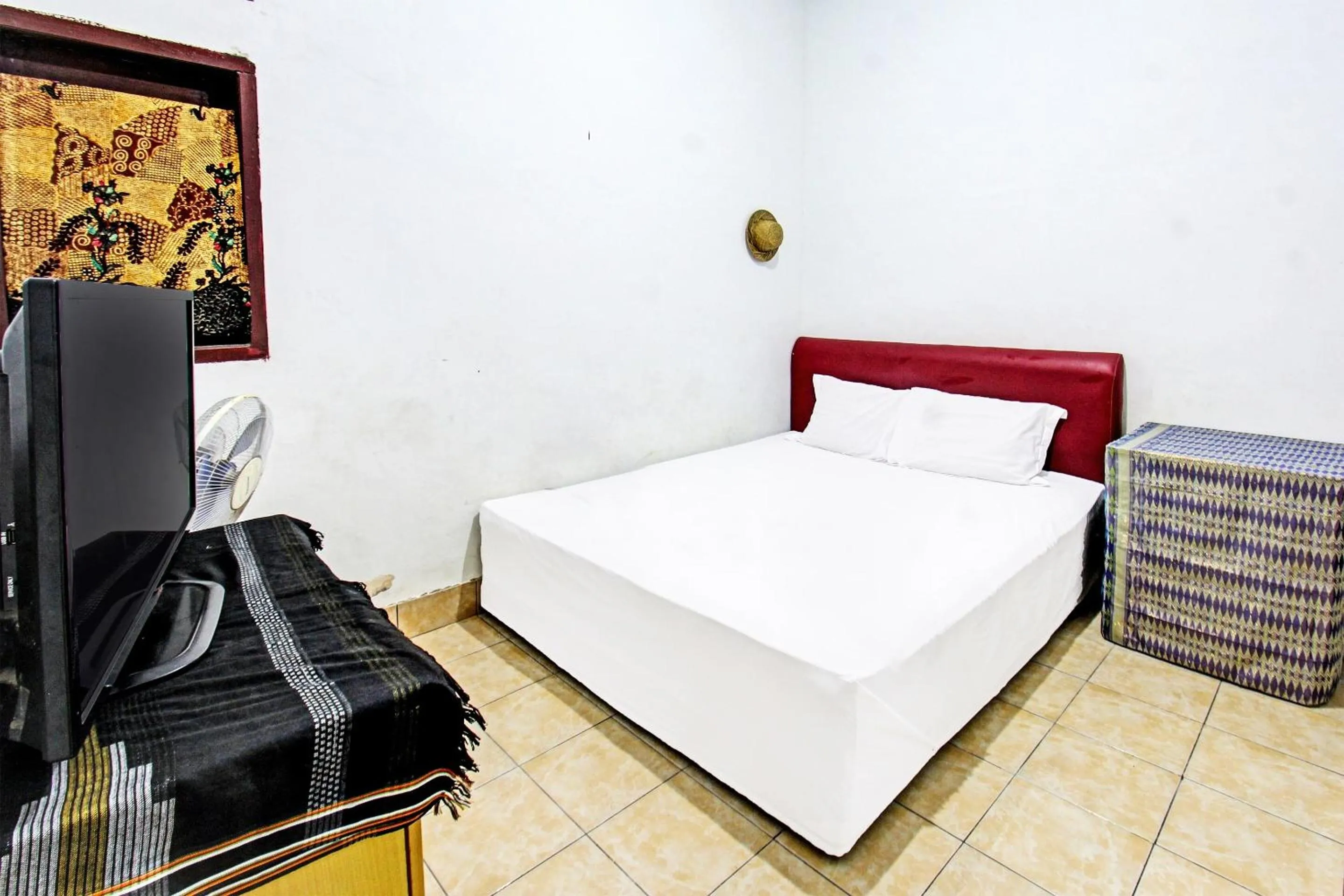 Bedroom in Hotel O Dani HomestayNearSesaot Lodge