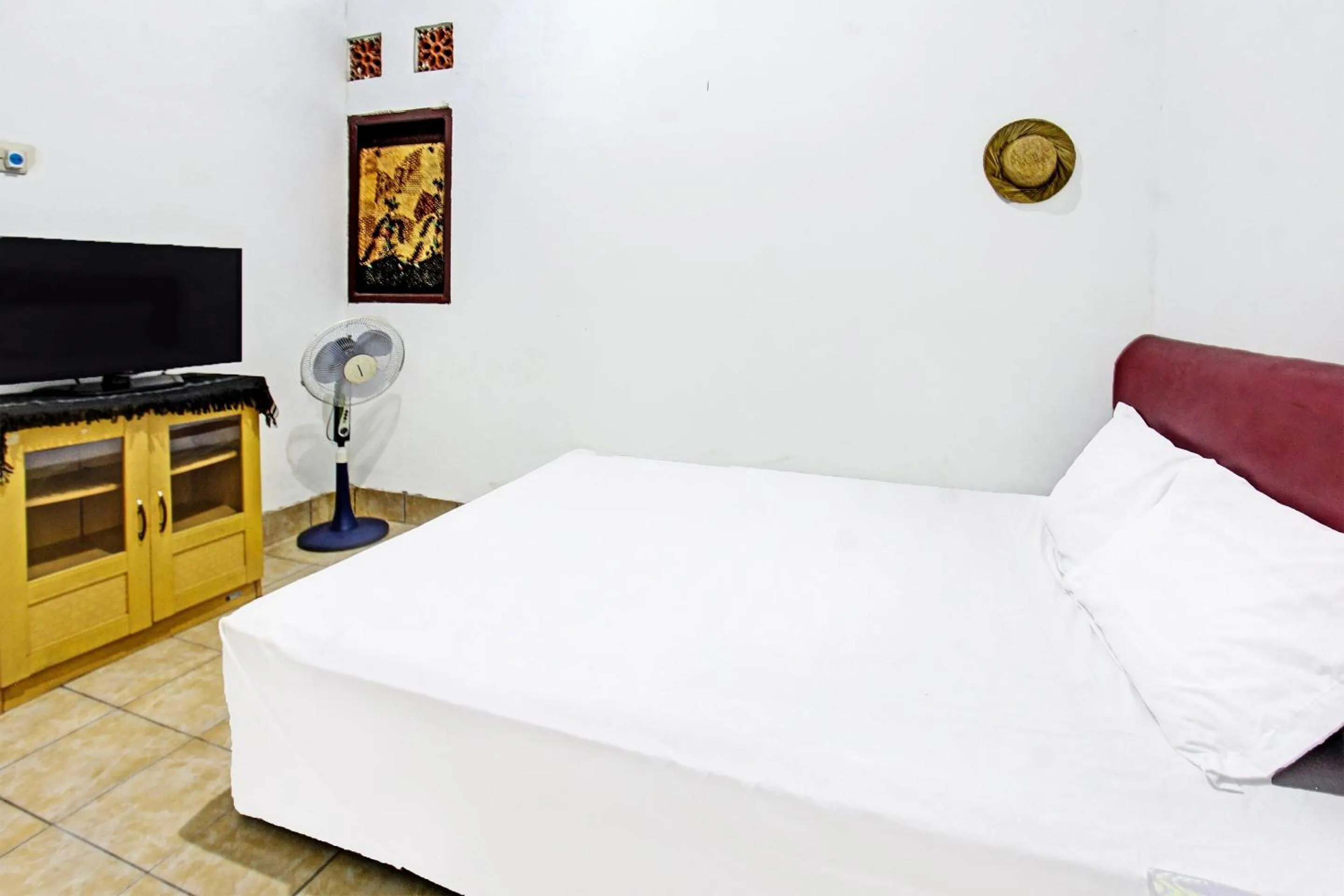 Bedroom in Hotel O Dani HomestayNearSesaot Lodge