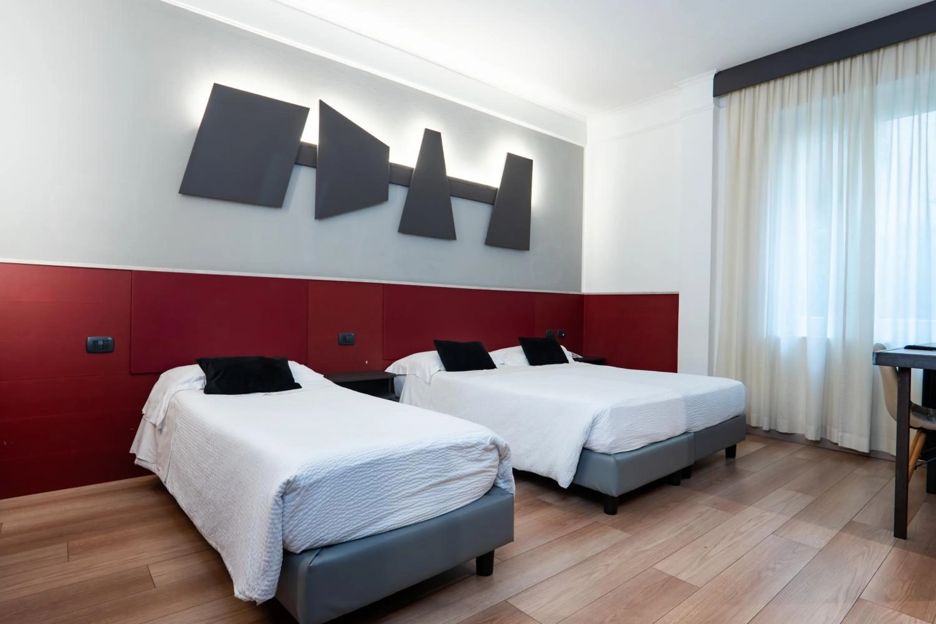Bed in Hotel Italia
