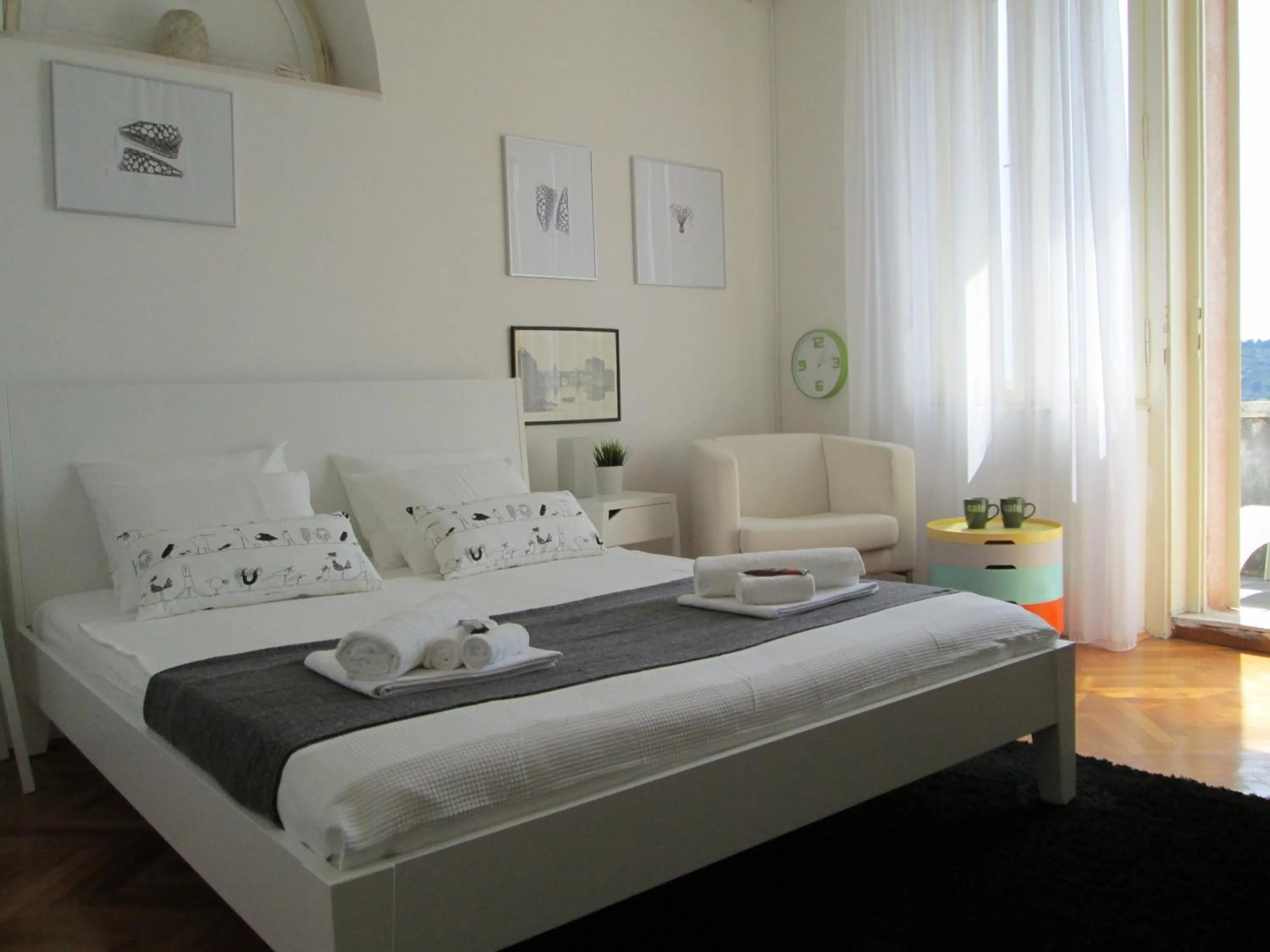 St. Lazarus Room