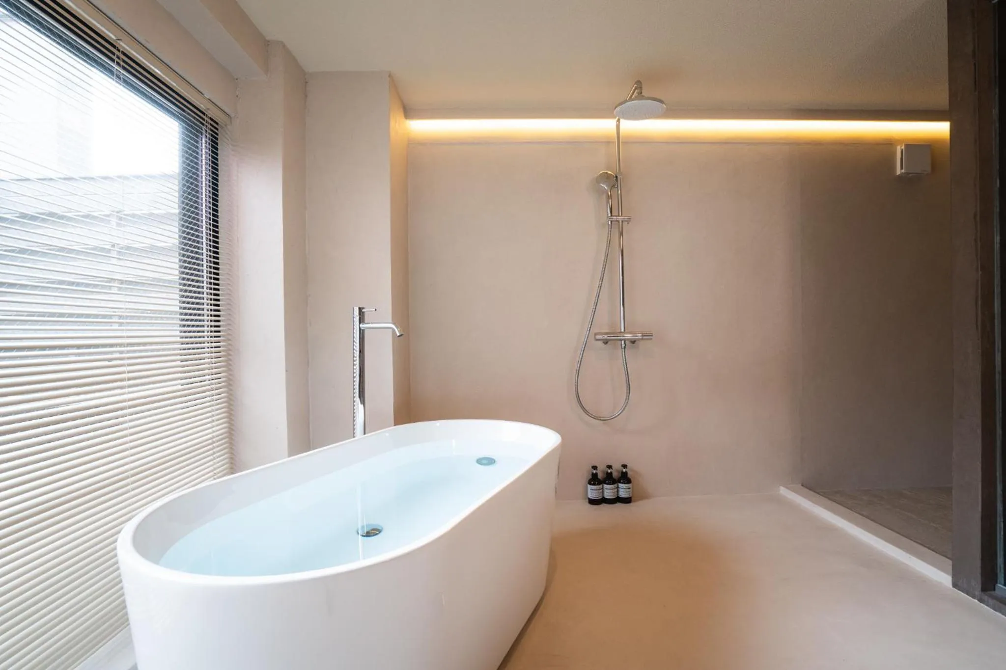 Bathroom in SAUNALAND ASAKUSA