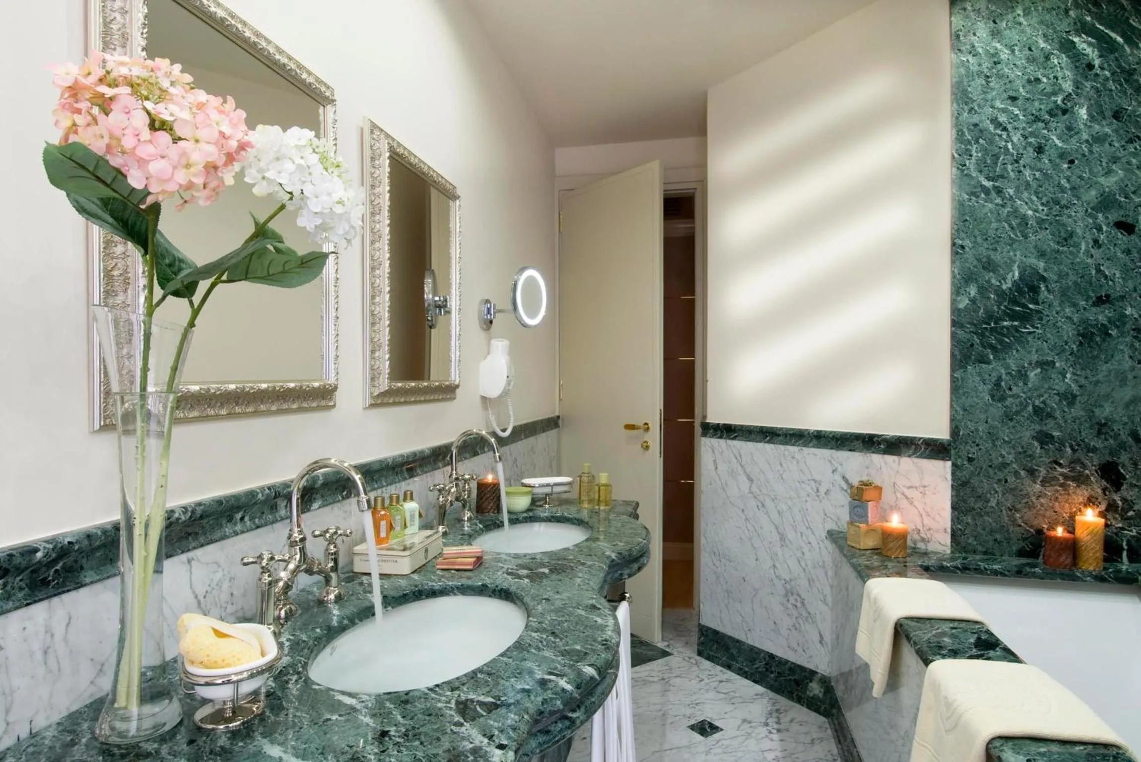 Bathroom in Hotel Splendid