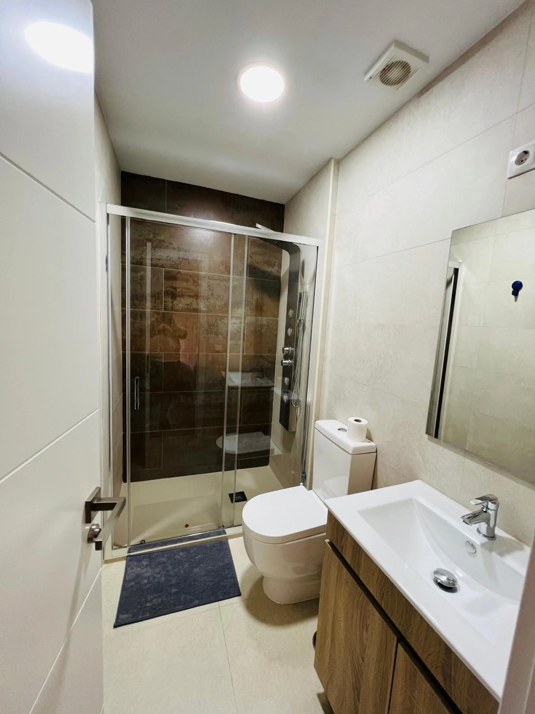 HOSPEDAJE CORREDOR DE HENARES