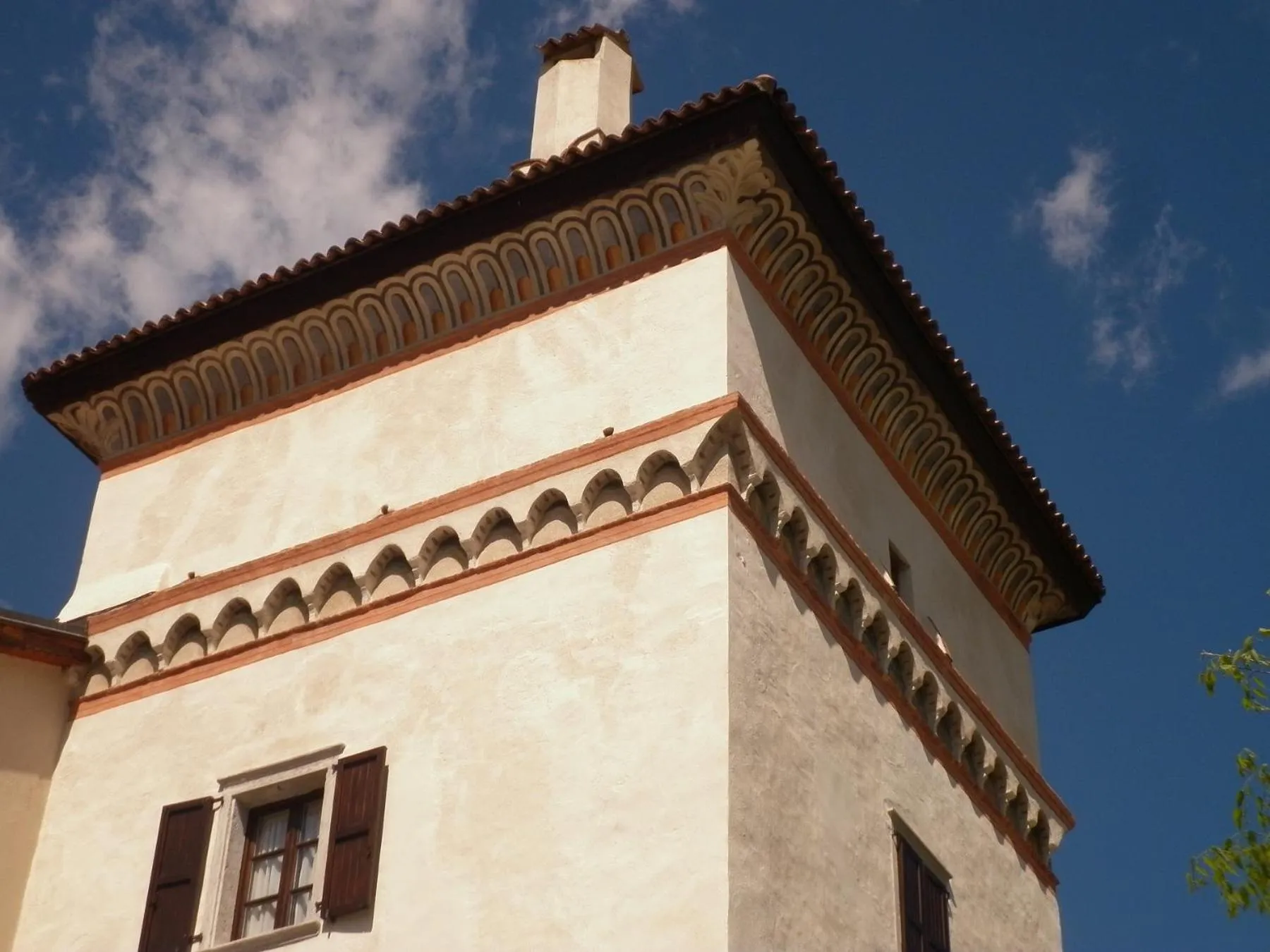 Property building in Residence La Colombera