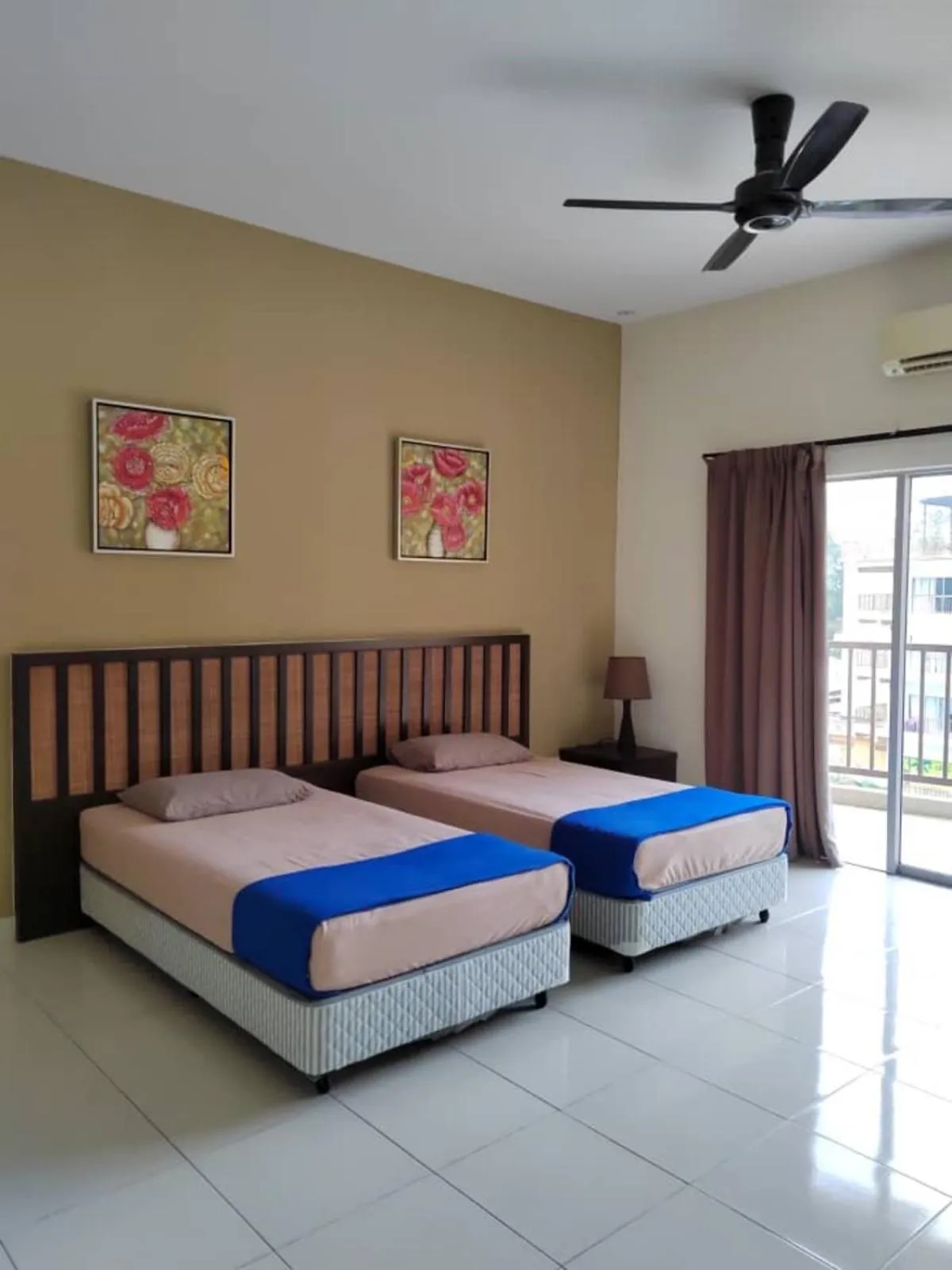 Bed in ccfd 5pax Gold Coast Morib Resort - Banting Sepang KLIA Tanjung Sepat