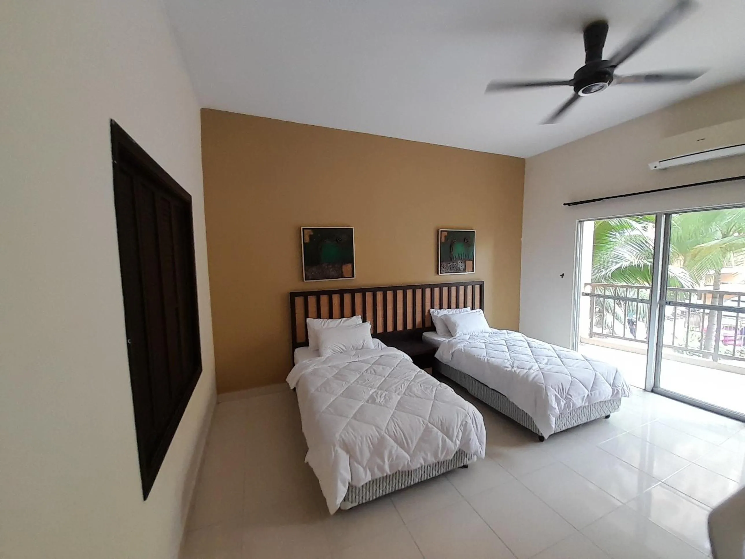 Bed in ccfd 5pax Gold Coast Morib Resort - Banting Sepang KLIA Tanjung Sepat