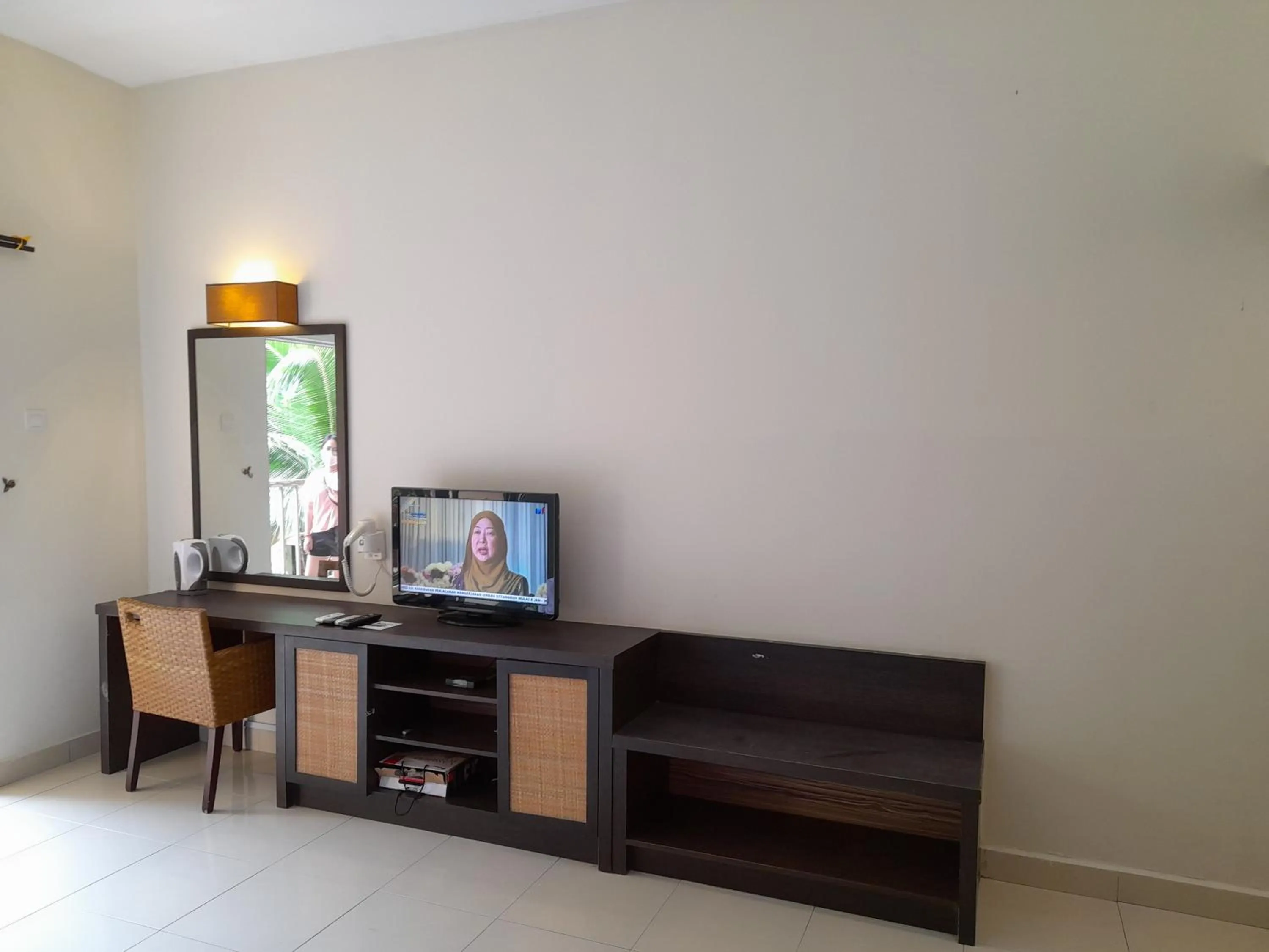 ccfd 5pax Gold Coast Morib Resort - Banting Sepang KLIA Tanjung Sepat