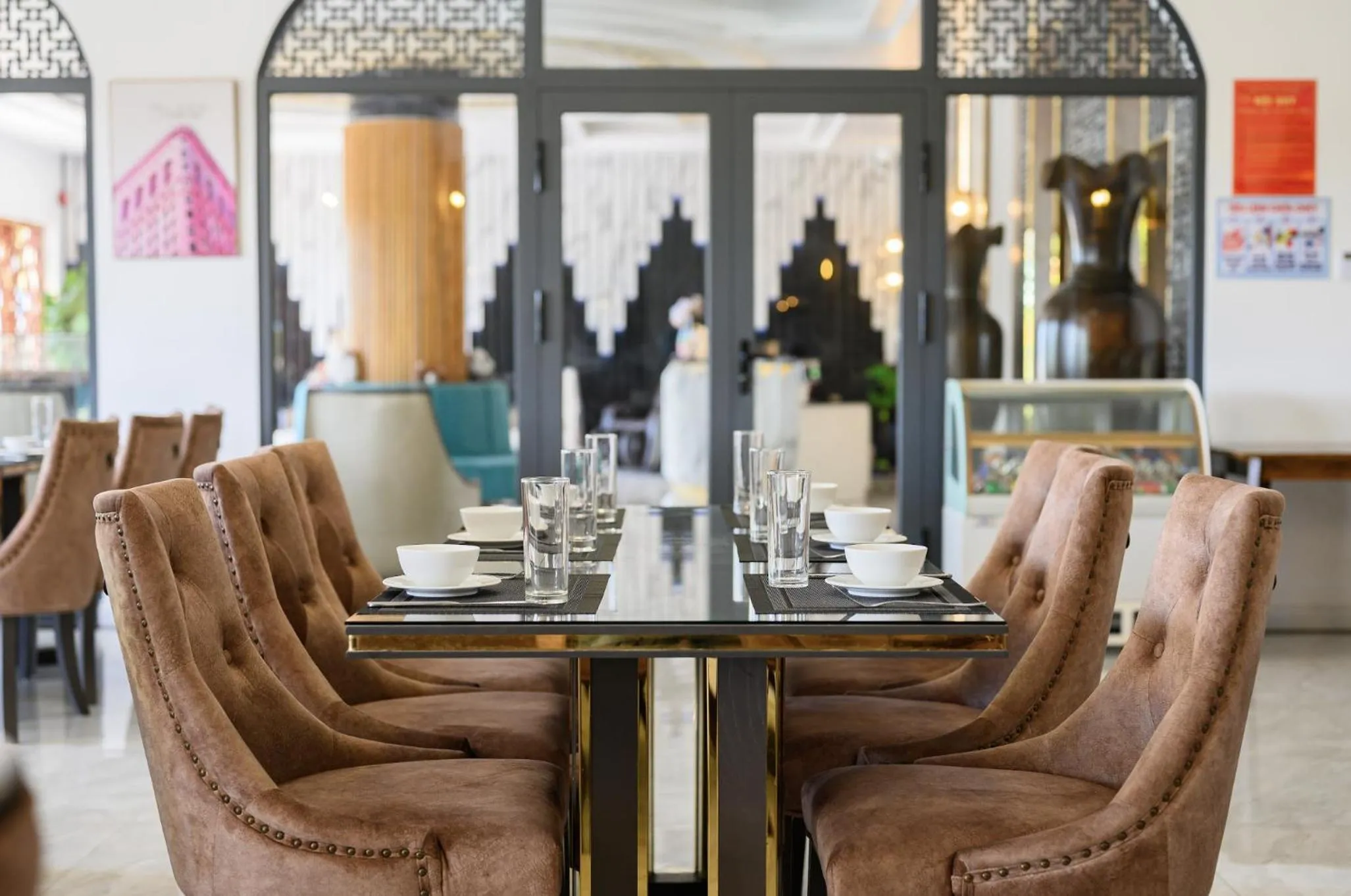 Restaurant/places to eat in Harry Phu Quoc Hotel 3