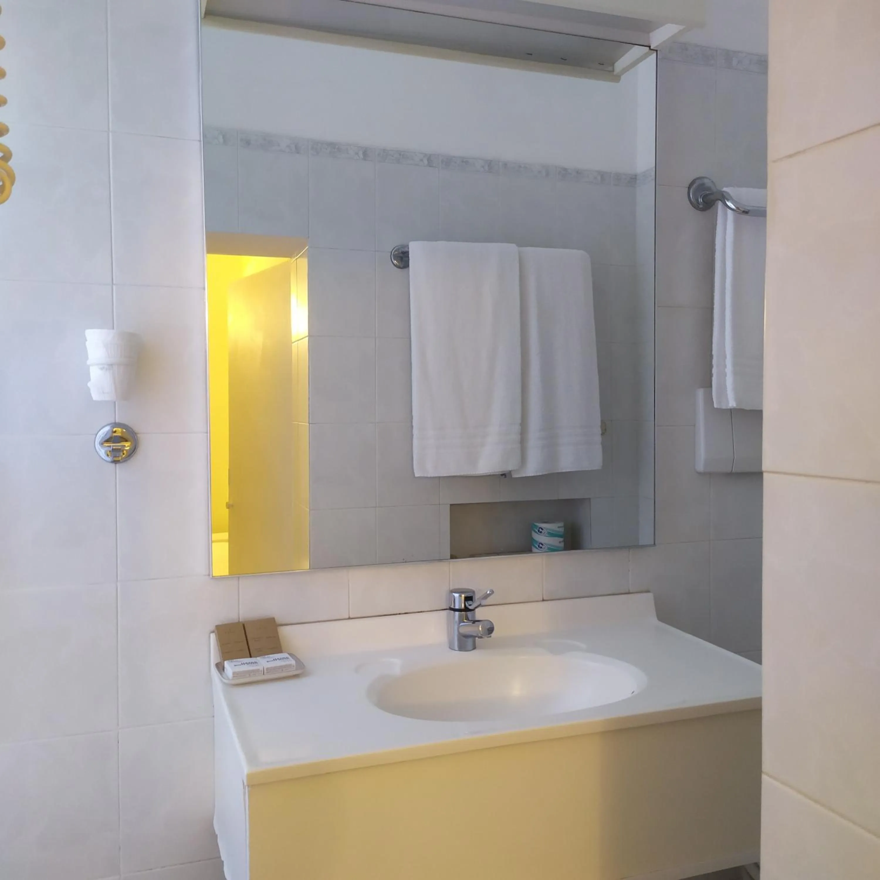 Bathroom in Hotel Torre