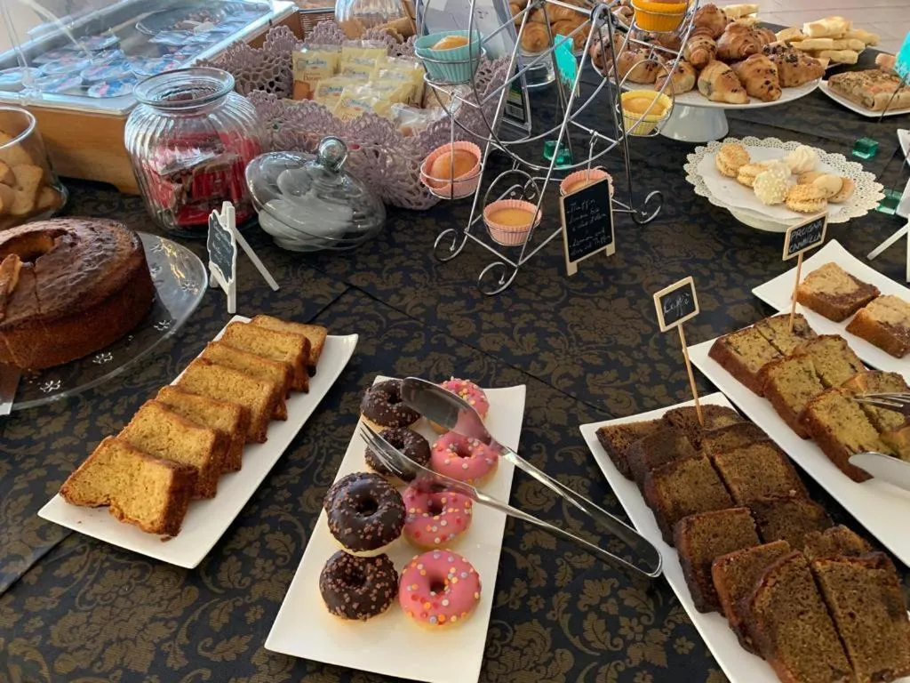 Food and drinks in Hotel Torre