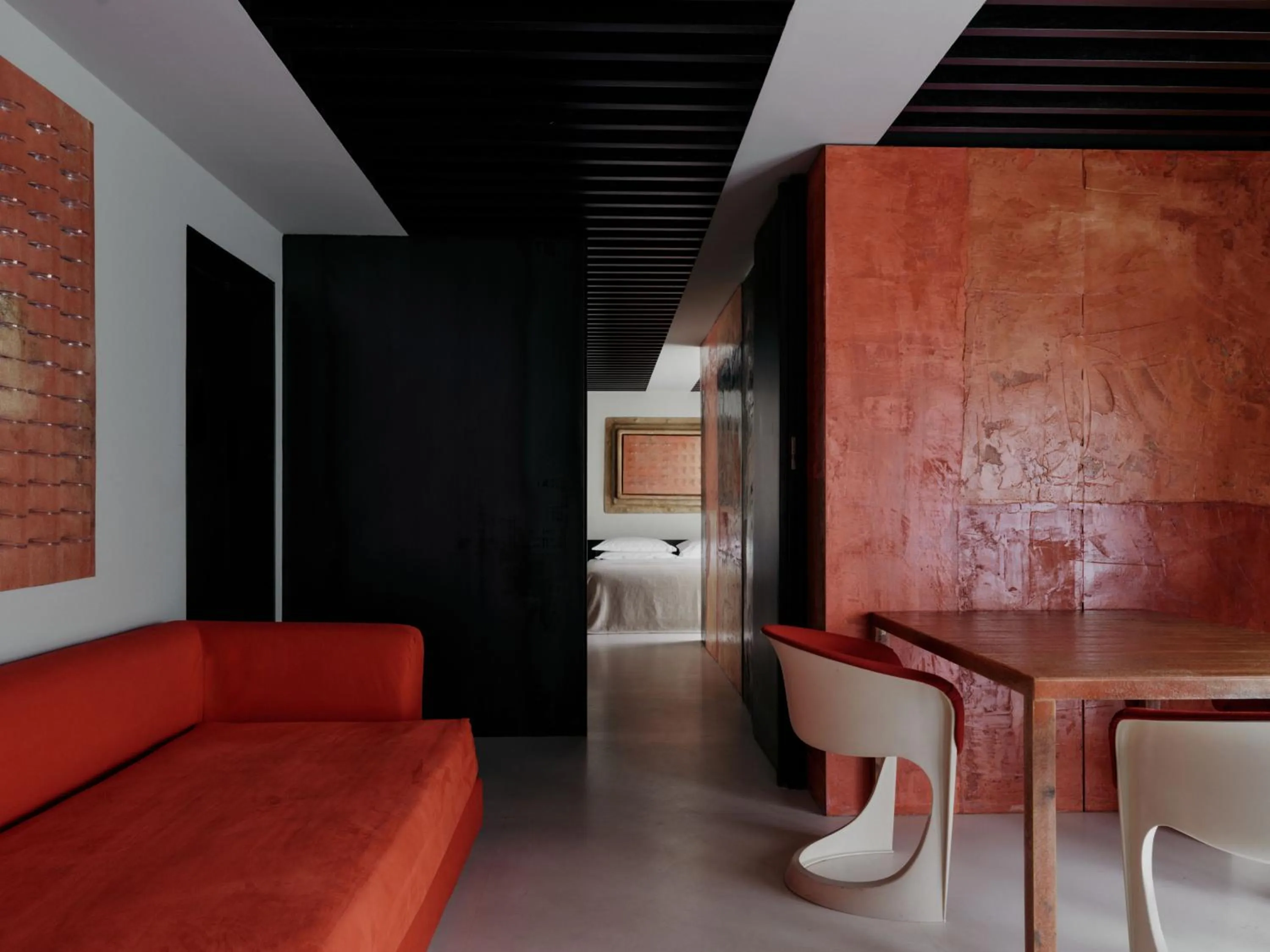 Bed in STRAF, Milan, a Member of Design Hotels