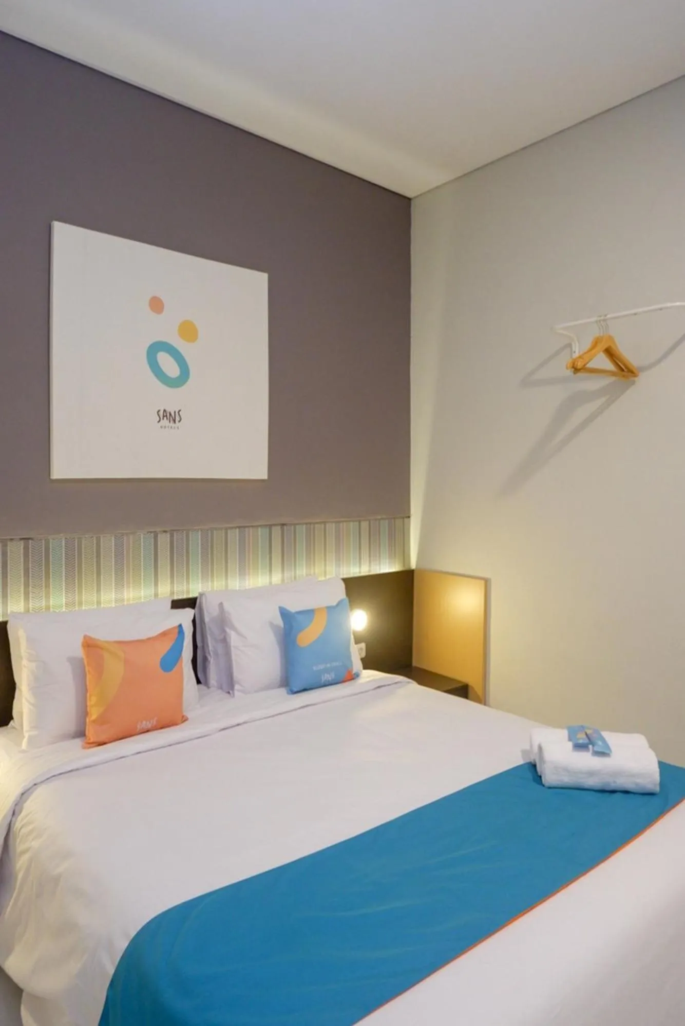 Bed in Sans Hotel Good Wish Semarang