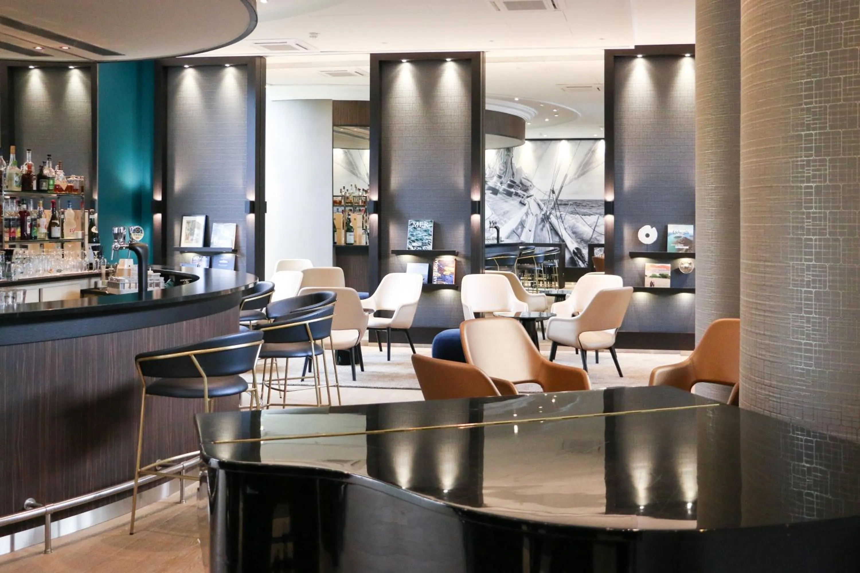 Lounge or bar in Best Western Plus Hotel Admiral