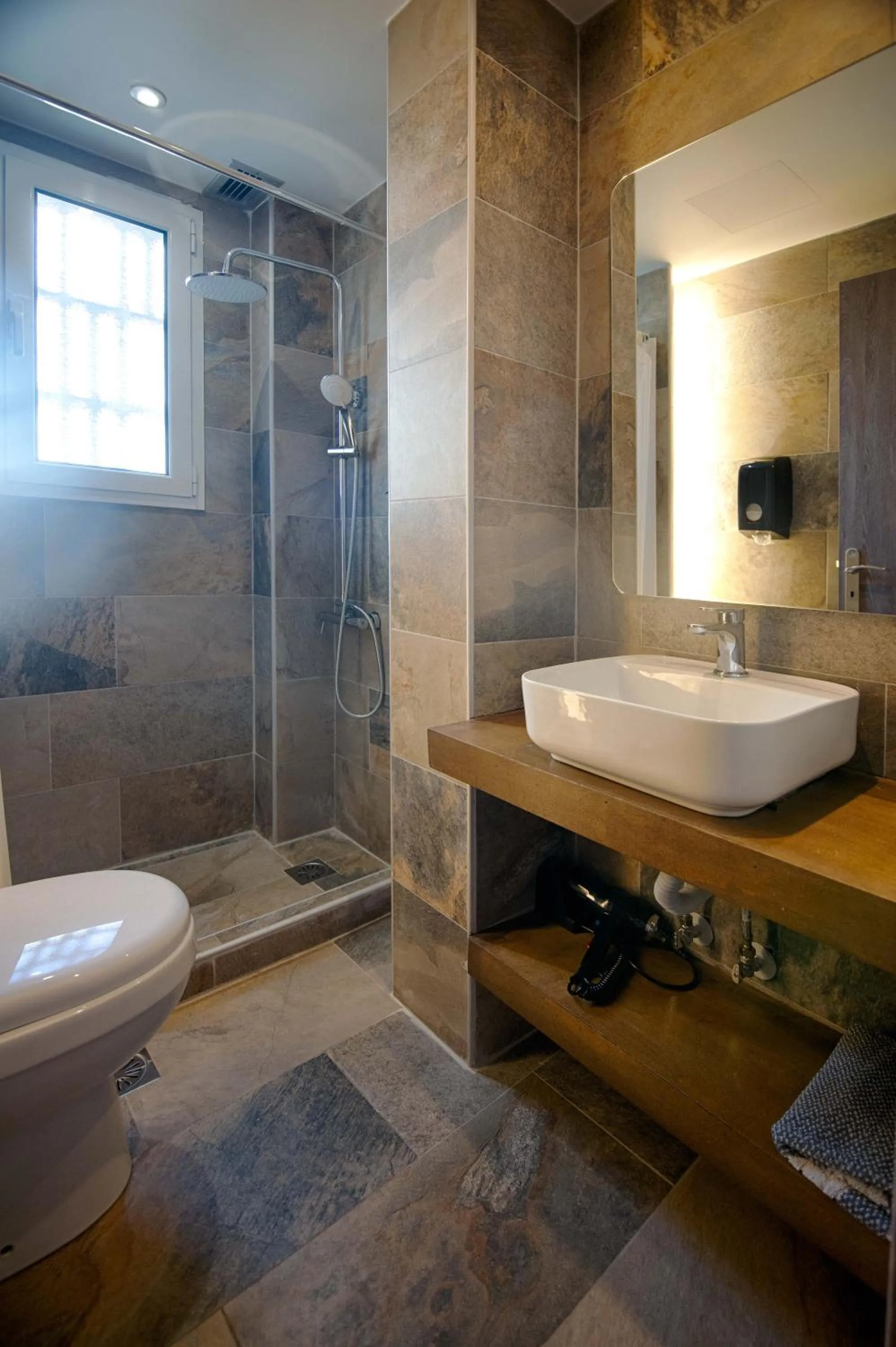 Bathroom in FALIREON HOTEL