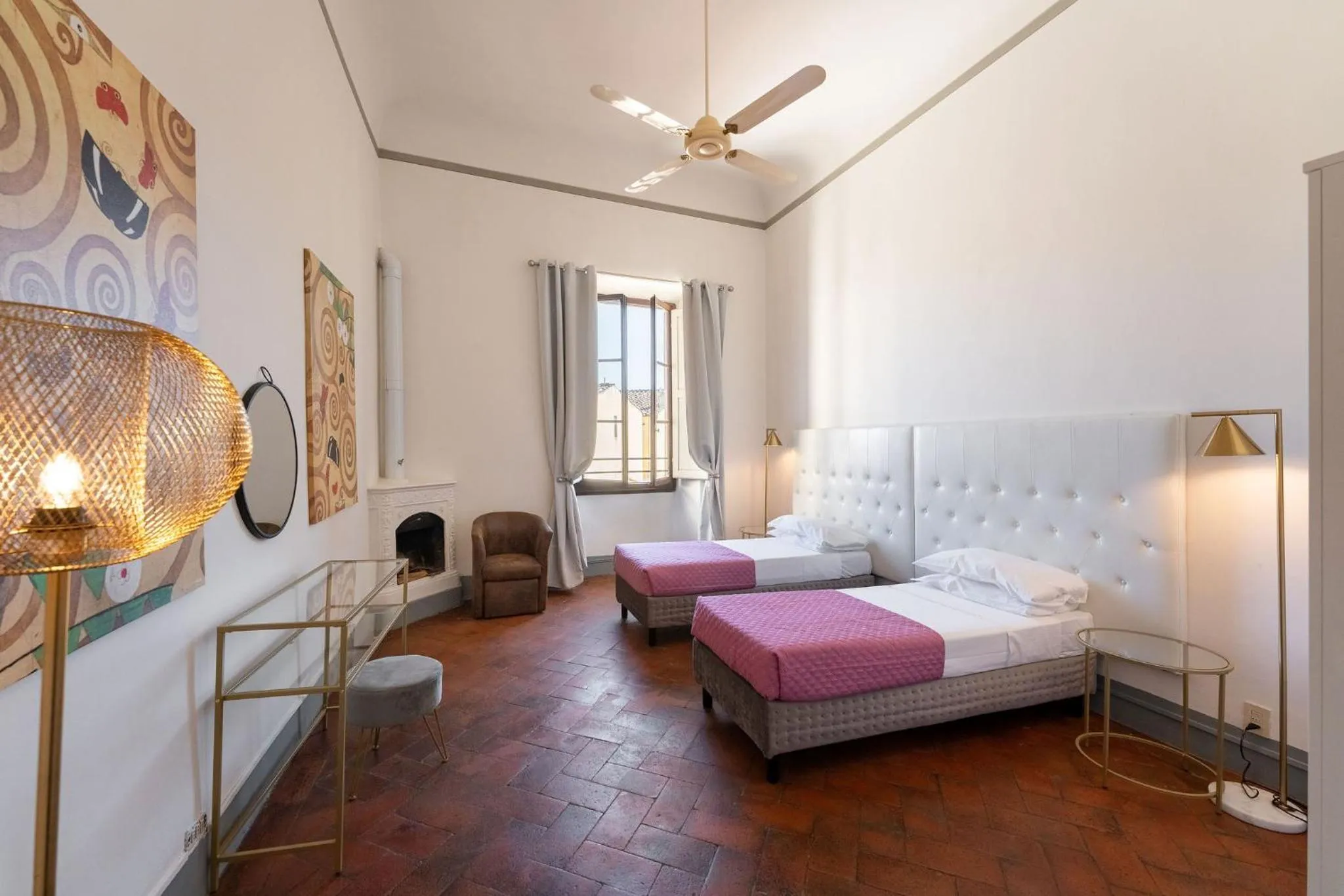 Other, Bed in Borgo Santa Croce