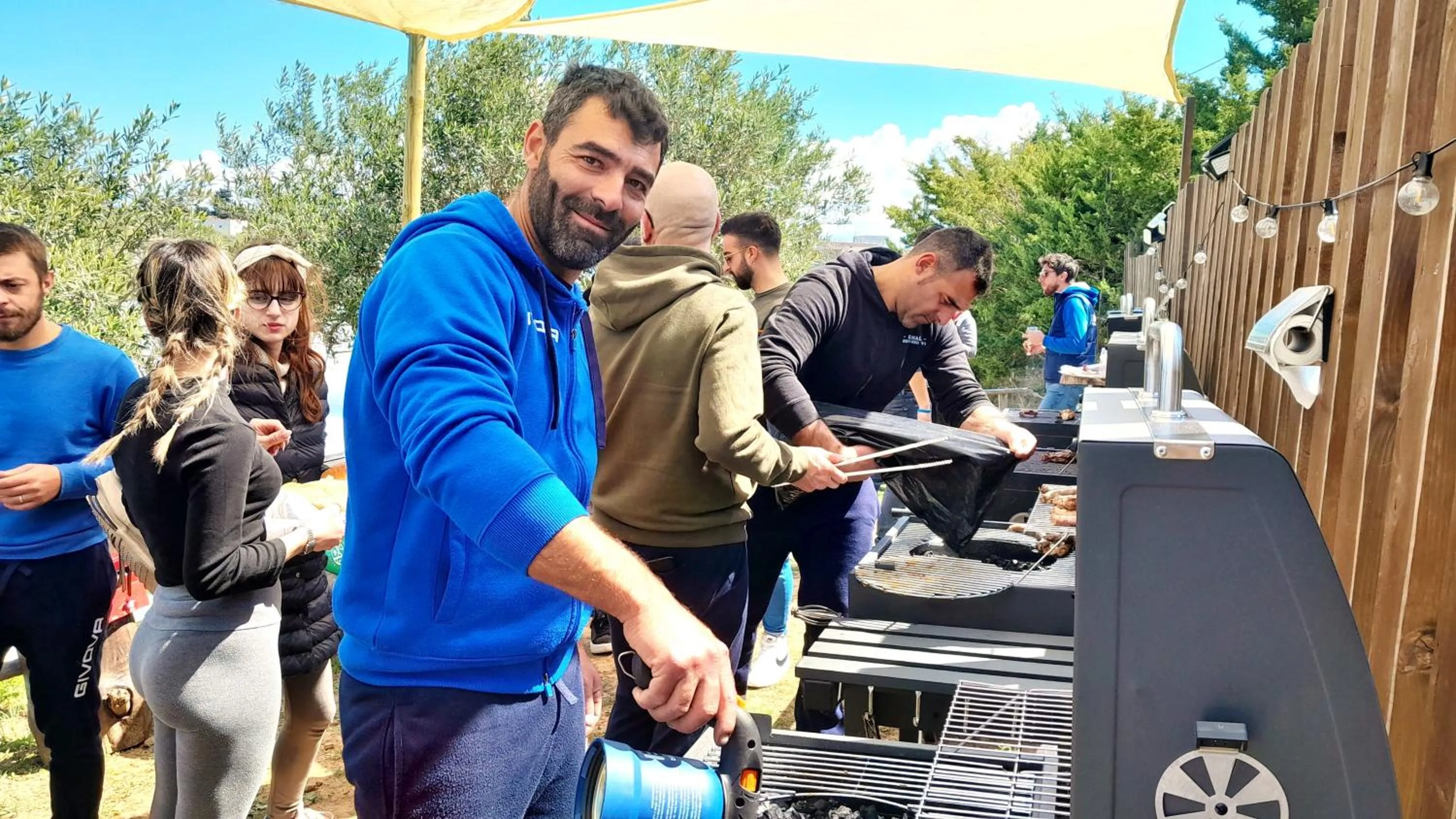 BBQ facilities in CI VULIA b&b - Sicilia sea, pool, bbq, tv, wi-fi