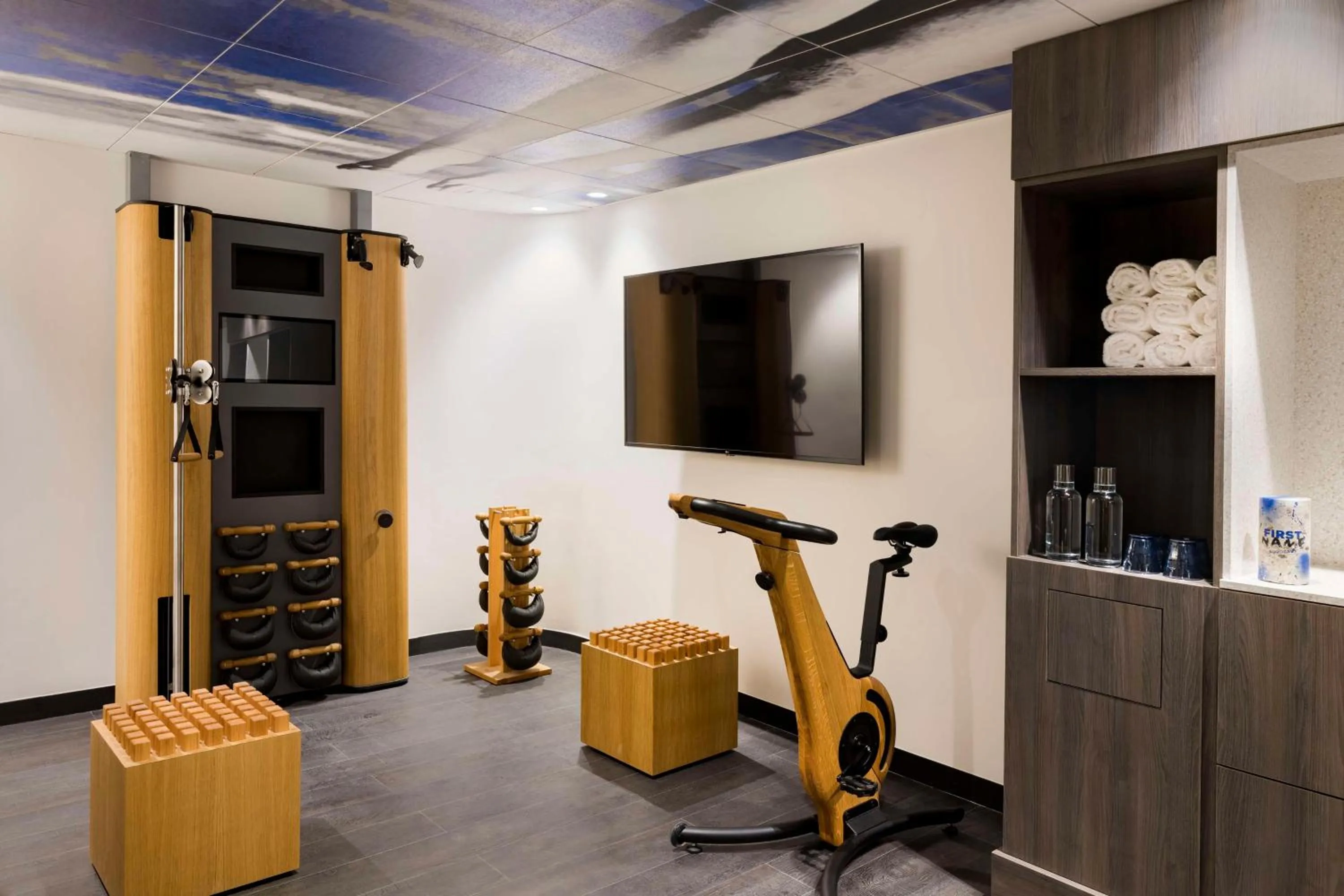 Fitness centre/facilities in FirstName Bordeaux, Part of JdV by Hyatt