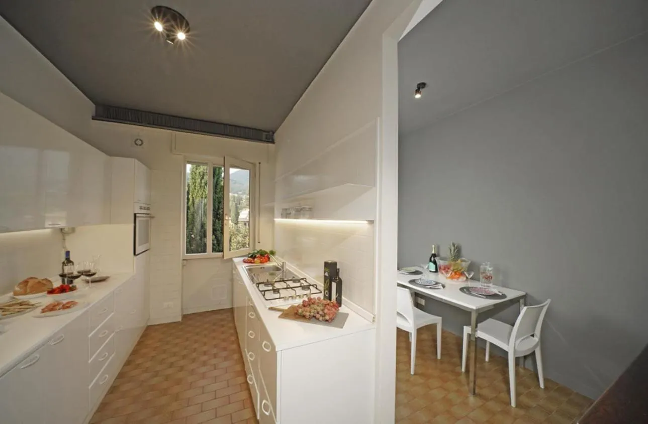 Kitchen or kitchenette in Hotel Spiaggia d'Oro - Charme & Boutique - Garda Lake Collection