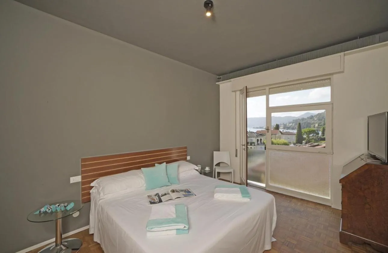 Bedroom, Bed in Hotel Spiaggia d'Oro - Charme & Boutique - Garda Lake Collection