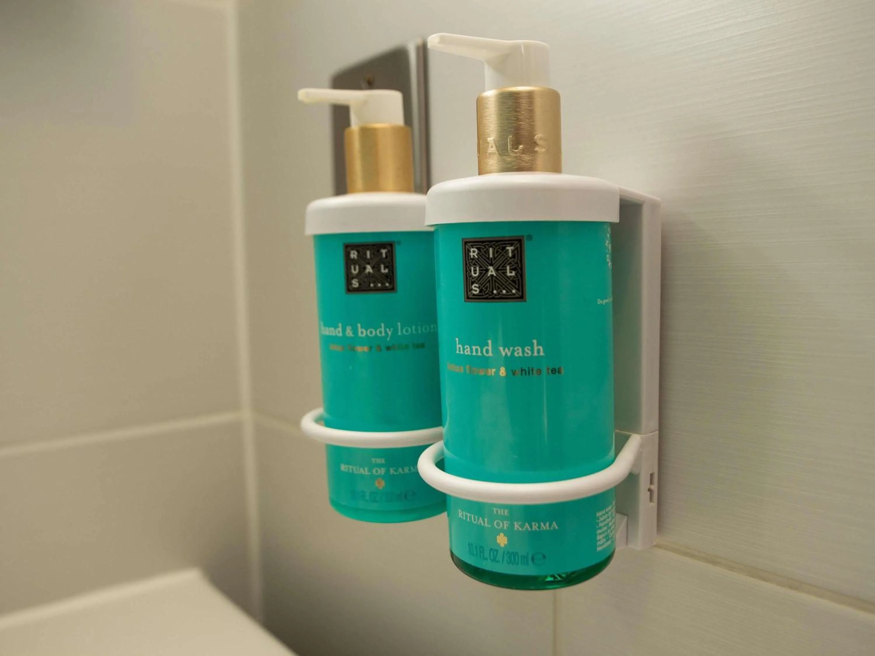 Bedroom in Novotel London Wembley